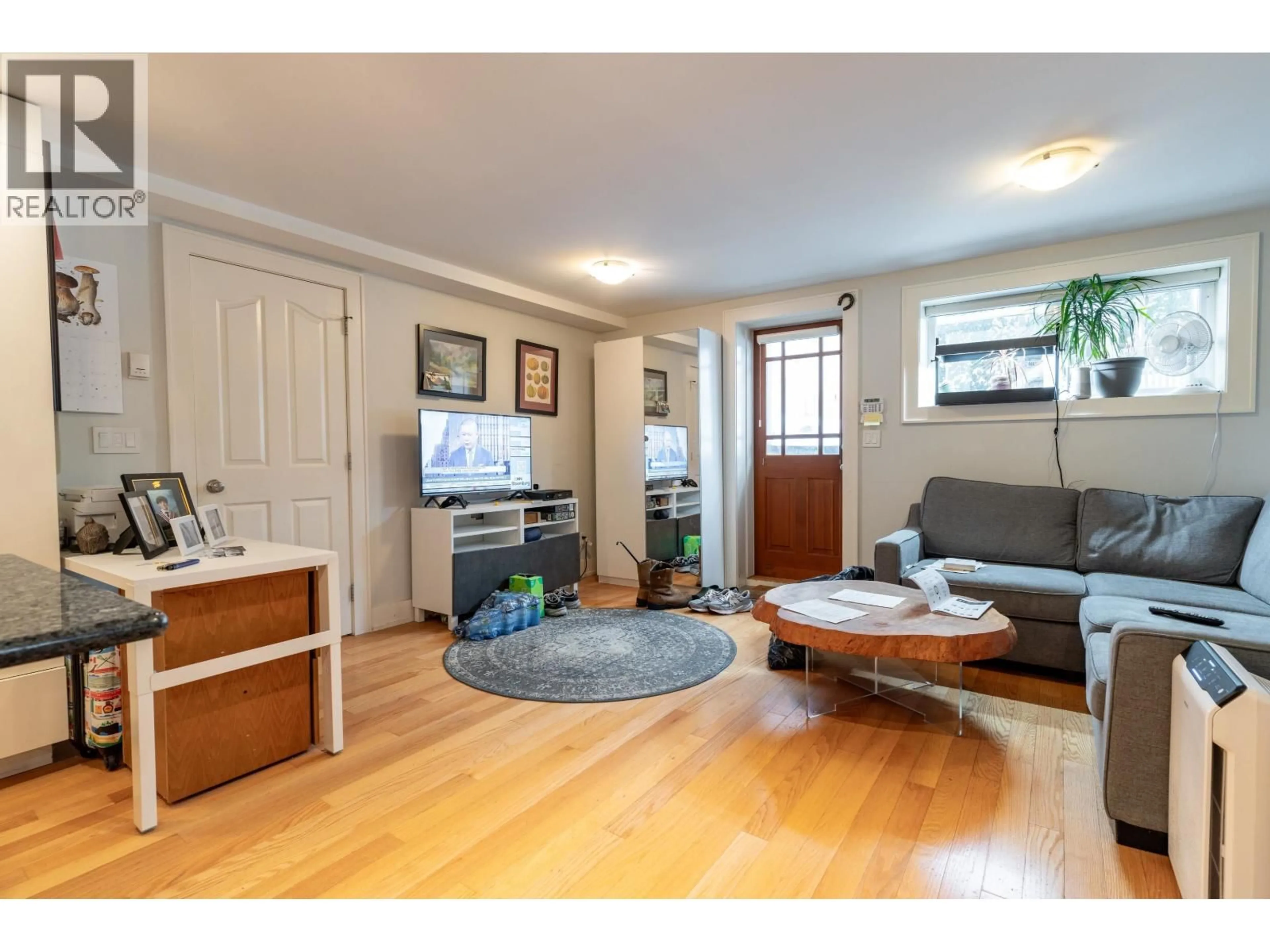 Living room with furniture, unknown for 5570 BAILLIE STREET, Vancouver British Columbia V5Z3M8