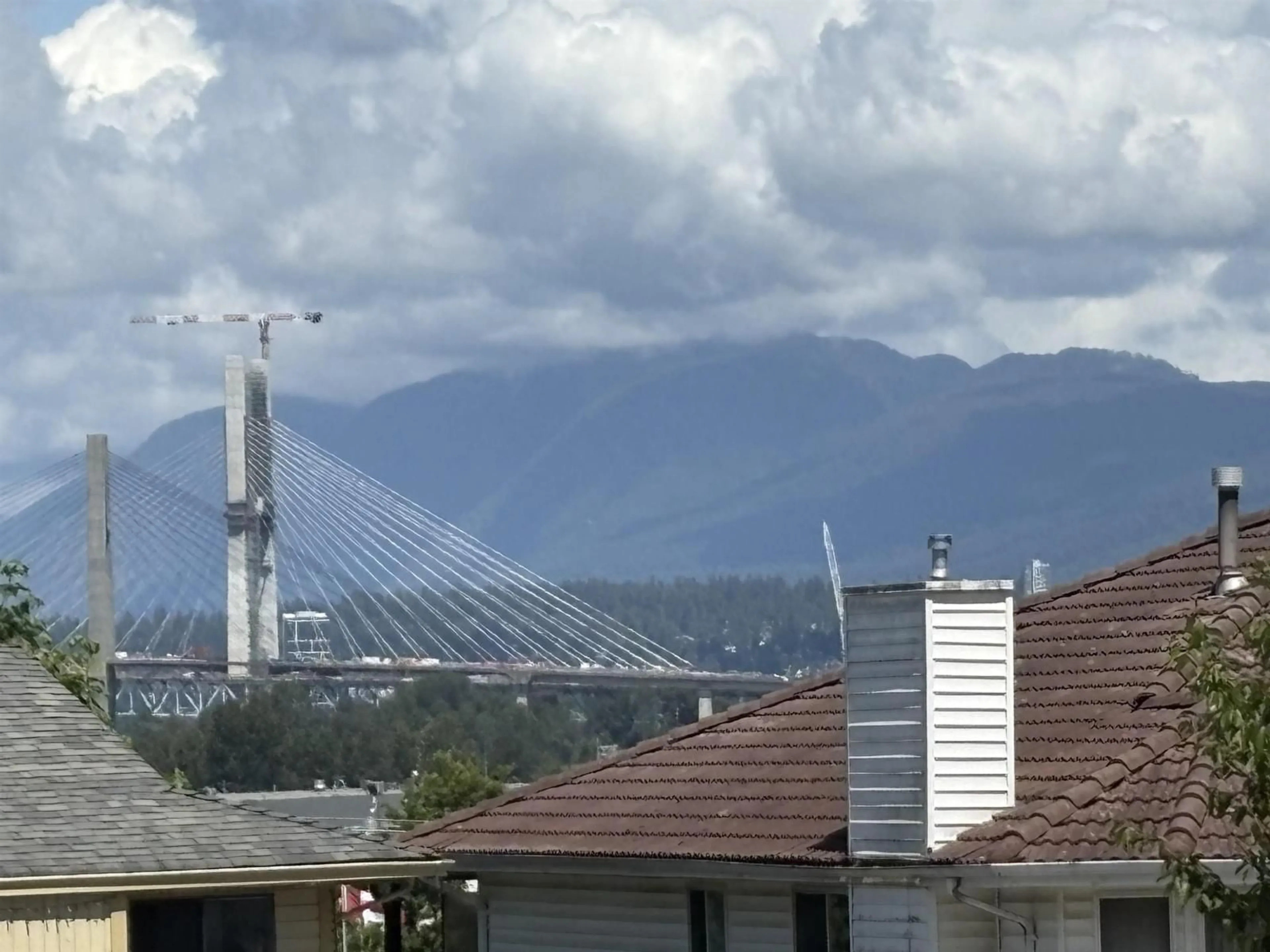 Balcony in the apartment, mountain view for 9983 117 STREET, Surrey British Columbia V3V7H5