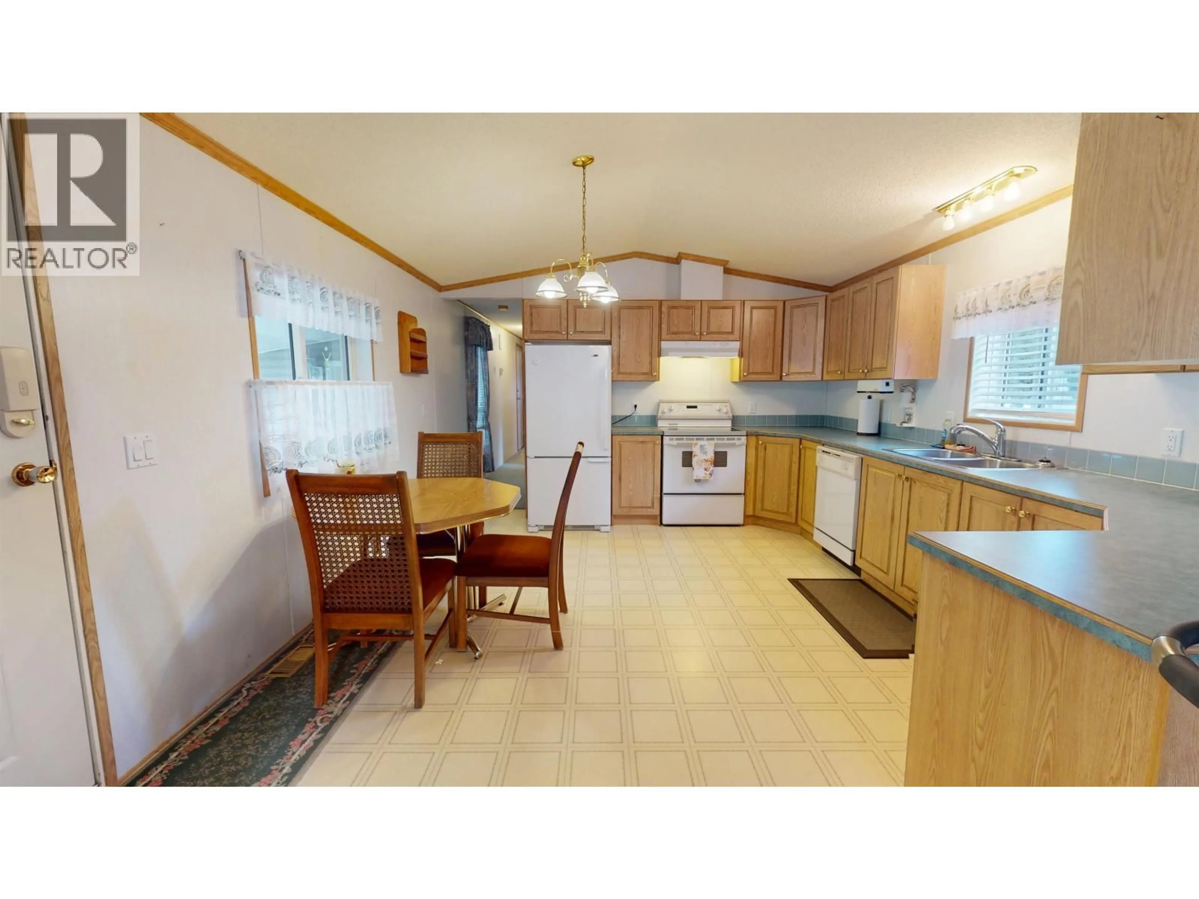 Standard kitchen, unknown for 43 - 313 WESTLAND ROAD, Quesnel British Columbia V2J4V4