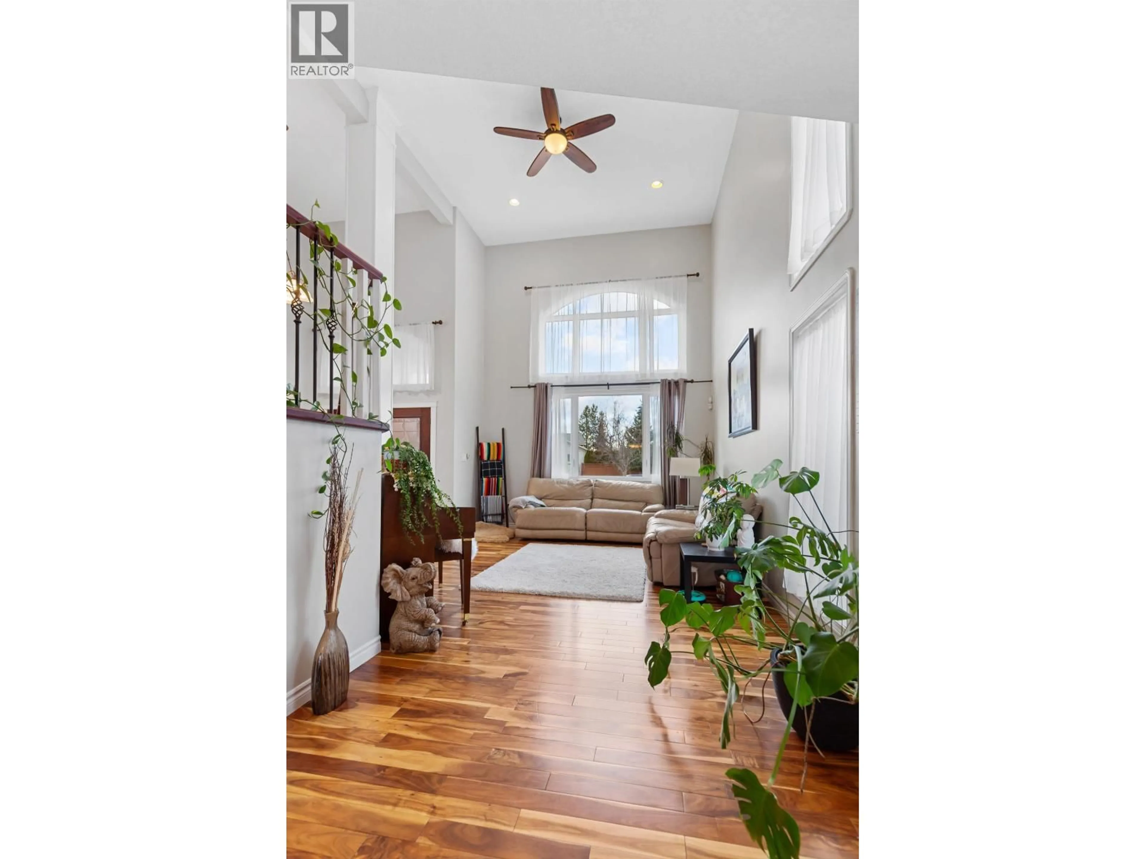 Indoor entryway for 6724 WESTMOUNT DRIVE, Prince George British Columbia V2N6R3