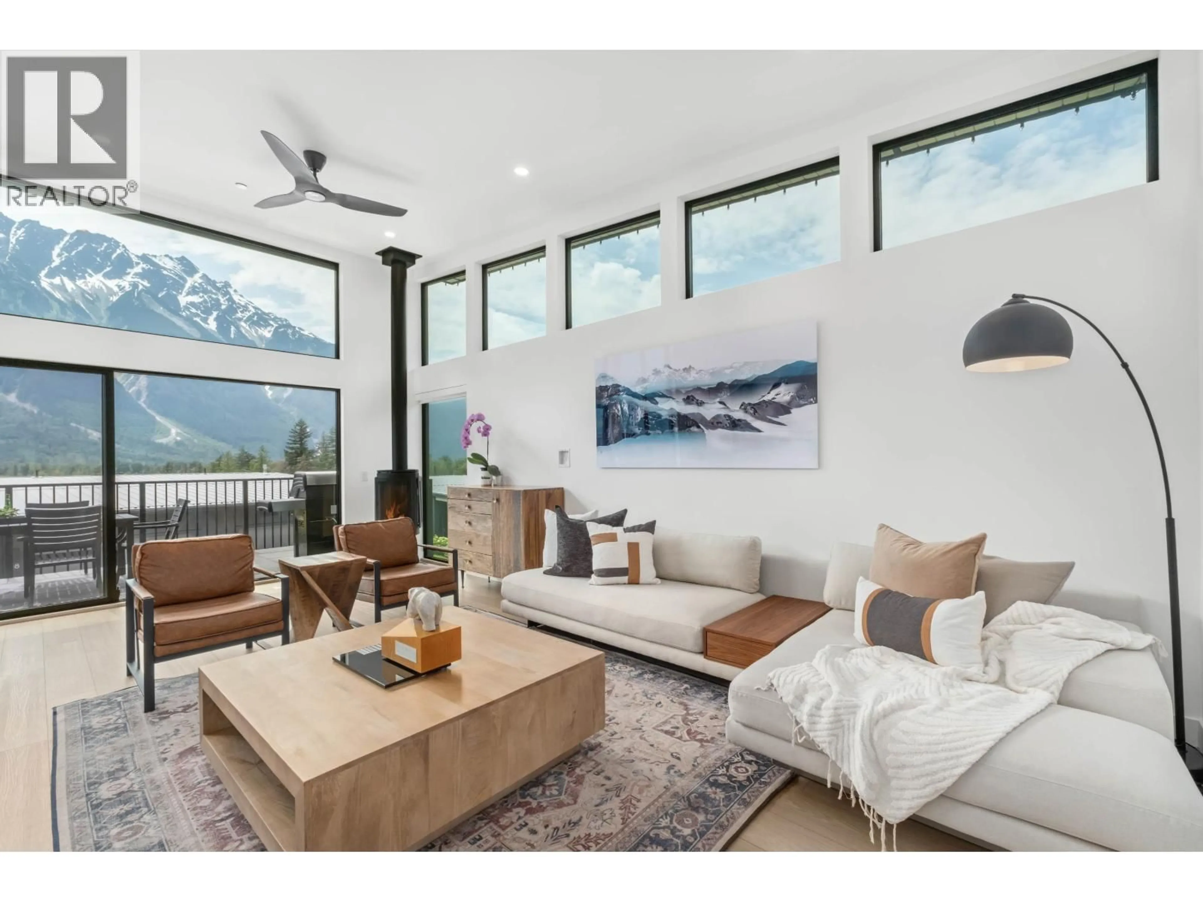 Living room with furniture, unknown for 36 - 4000 SUNSTONE WAY, Pemberton British Columbia V0N2L3