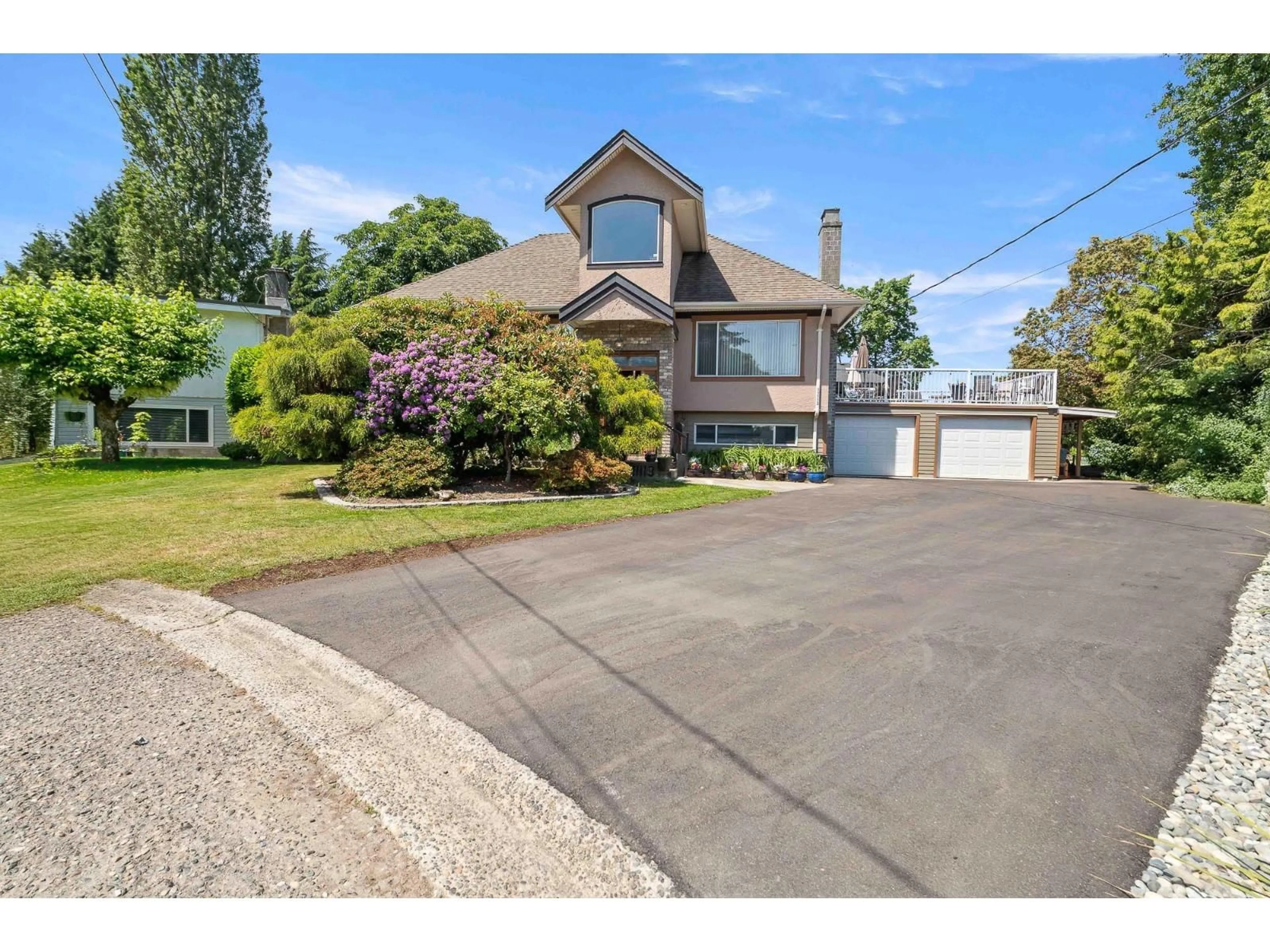 A pic from outside/outdoor area/front of a property/back of a property/a pic from drone, street for 11113 81 AVENUE, Delta British Columbia V4C1Z3
