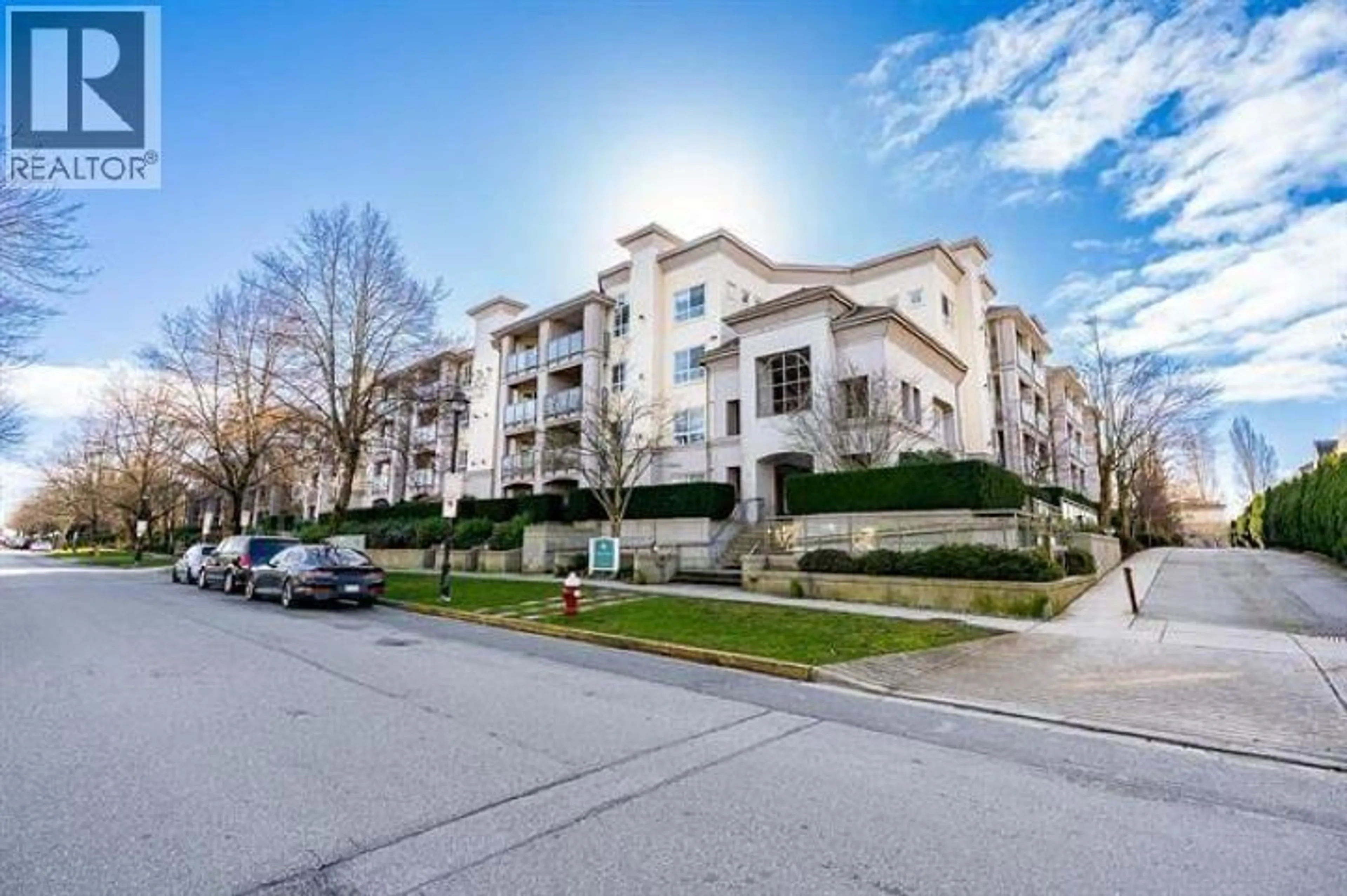 A pic from outside/outdoor area/front of a property/back of a property/a pic from drone, unknown for 233 - 5500 ANDREWS ROAD, Richmond British Columbia V7E6M9
