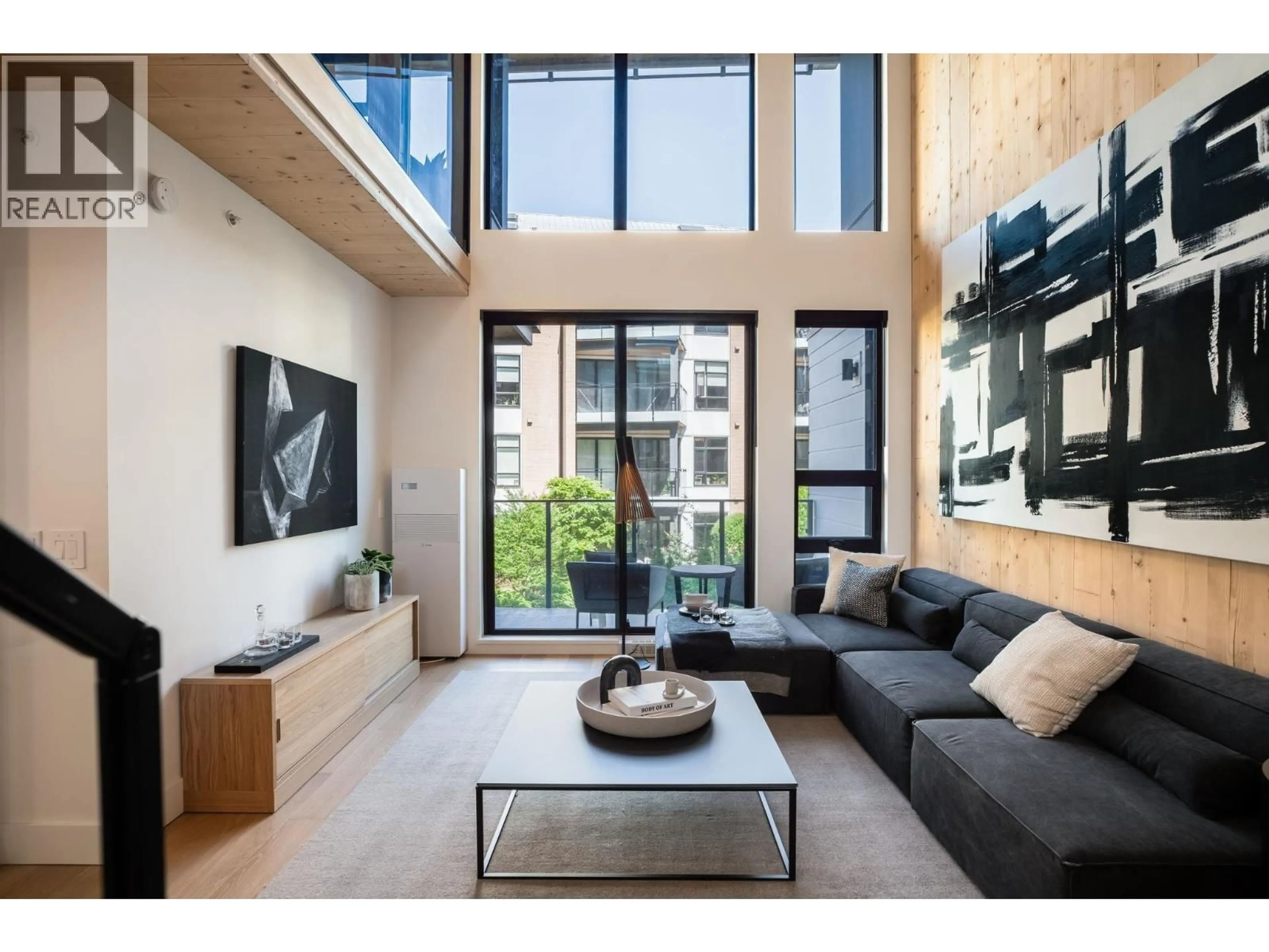 Living room with furniture, unknown for 304 - 310 SALTER STREET, New Westminster British Columbia V3M0N7