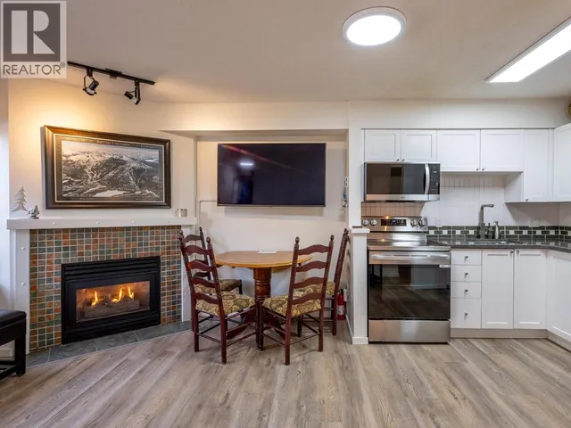 3 - 4388 NORTHLANDS BOULEVARD, Whistler 5