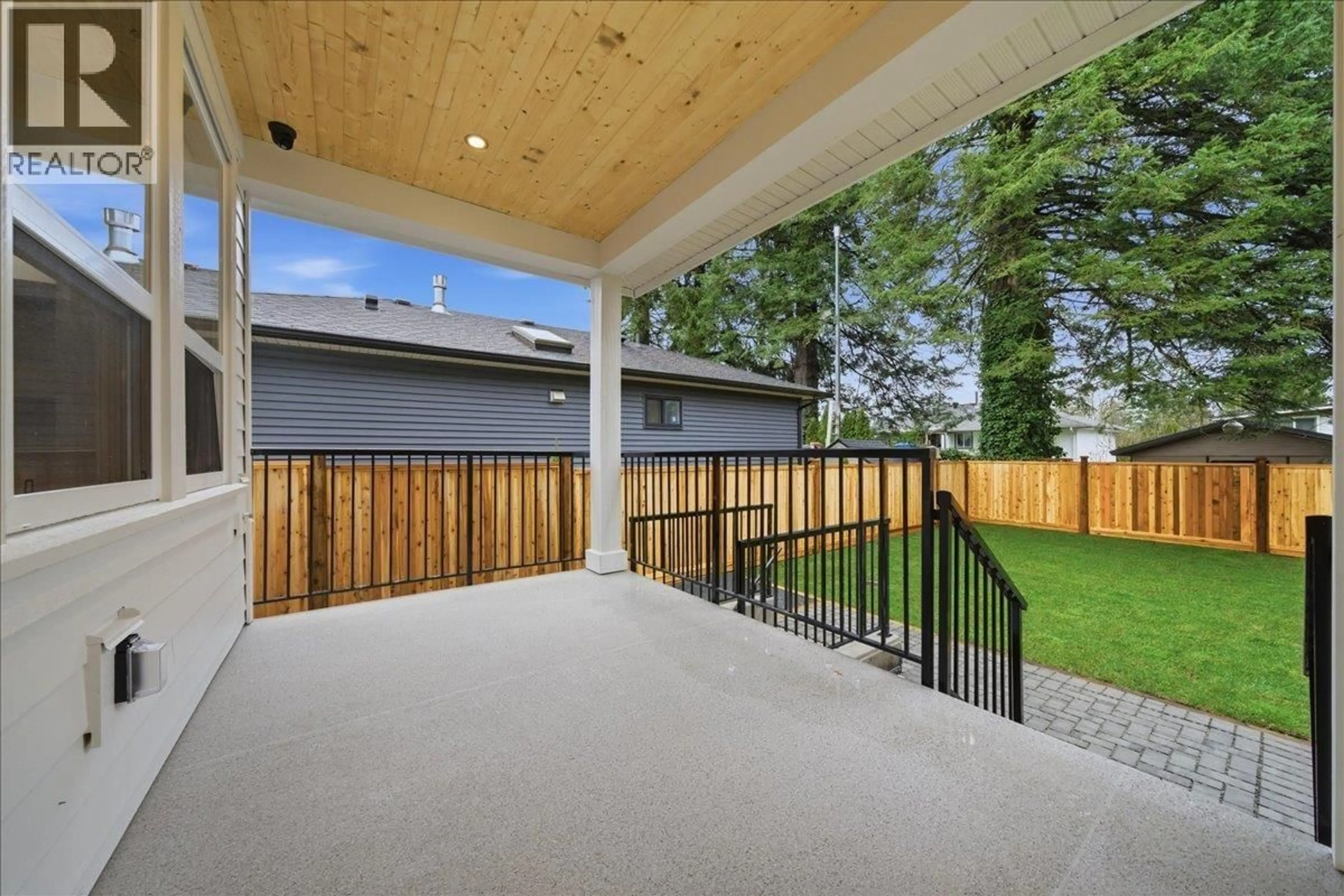 Patio, unknown for 1 - 12050 YORK STREET, Maple Ridge British Columbia V2X5R9