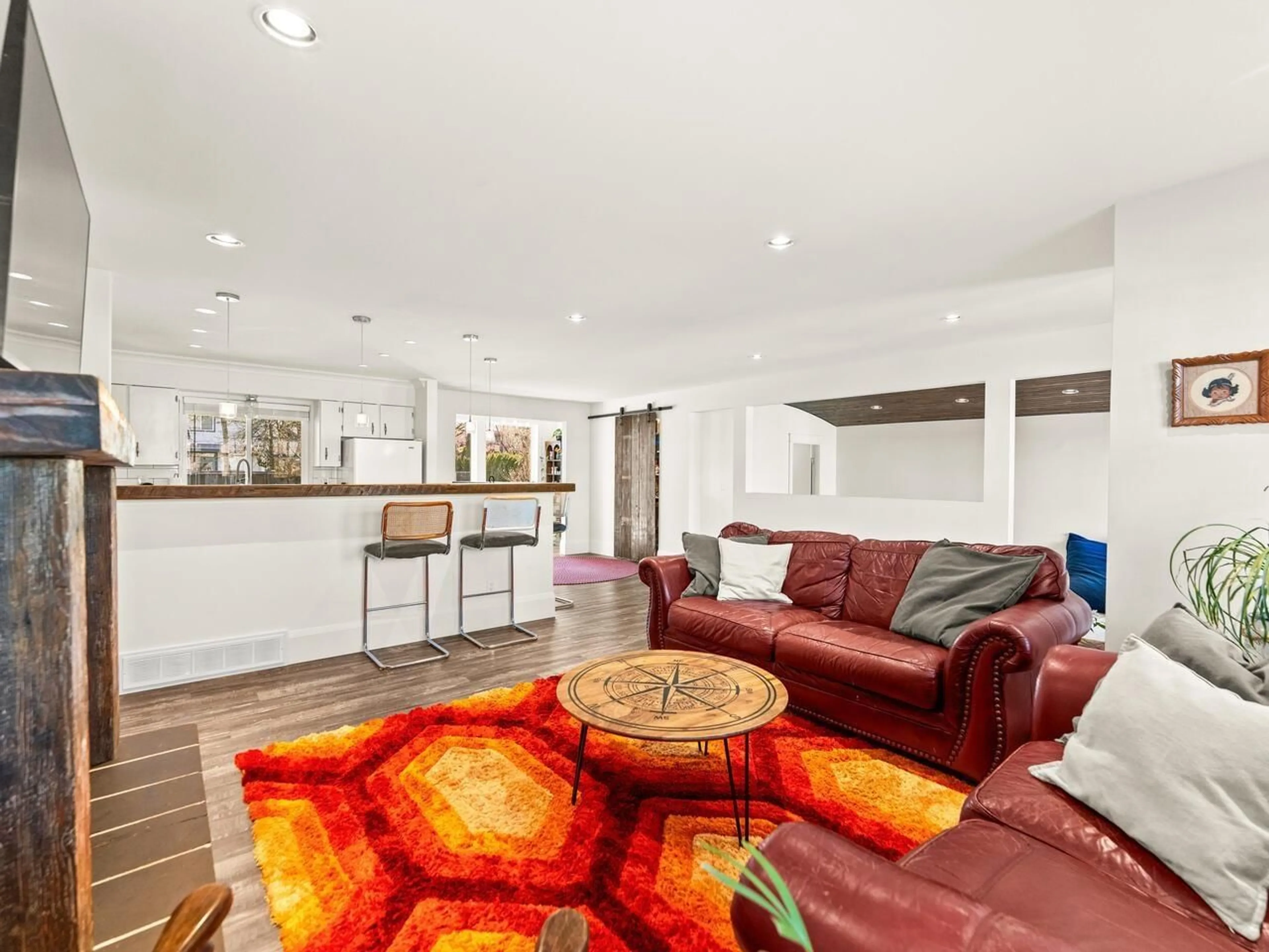 Living room with furniture, unknown for 5132 214 STREET, Langley British Columbia V3A5B7