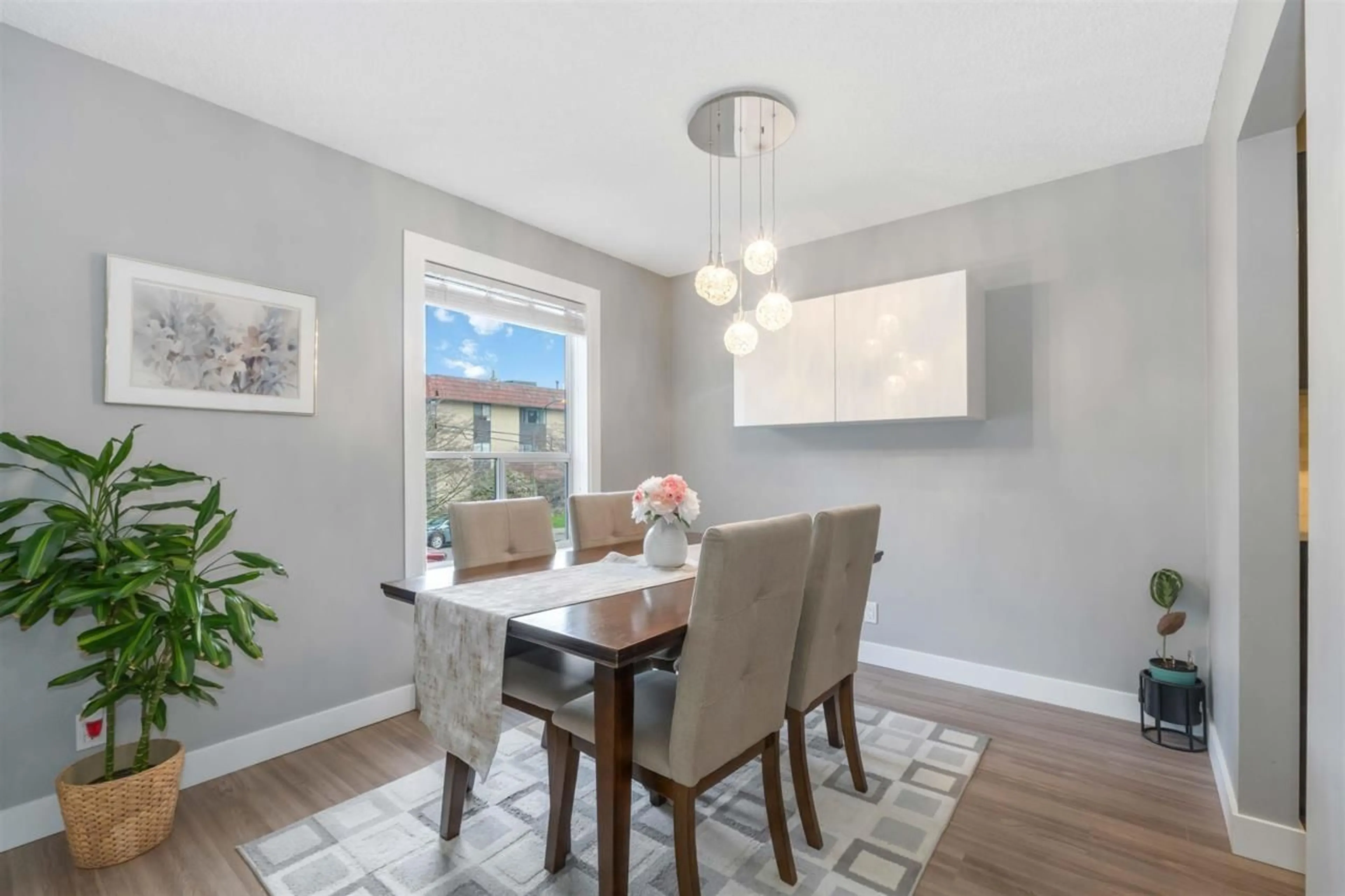 Dining room, unknown for 205 - 1473 BLACKWOOD STREET, White Rock British Columbia V4B3V6