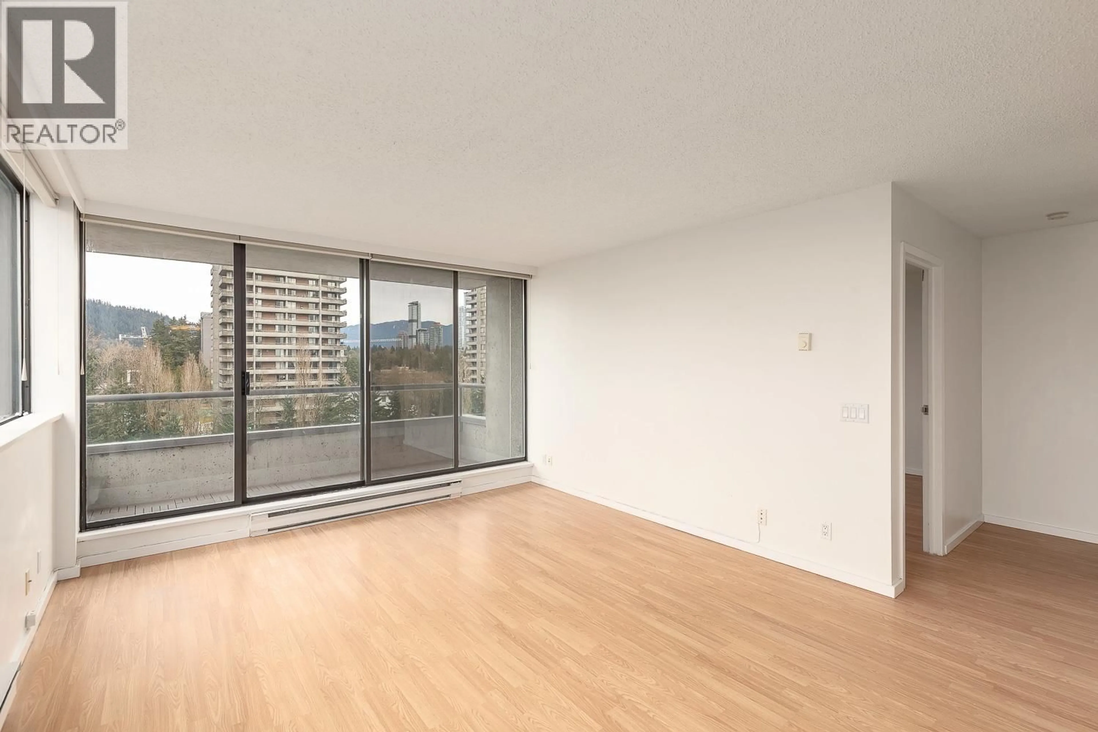 A pic of a room for 1206 - 3970 CARRIGAN COURT, Burnaby British Columbia V3N4S5