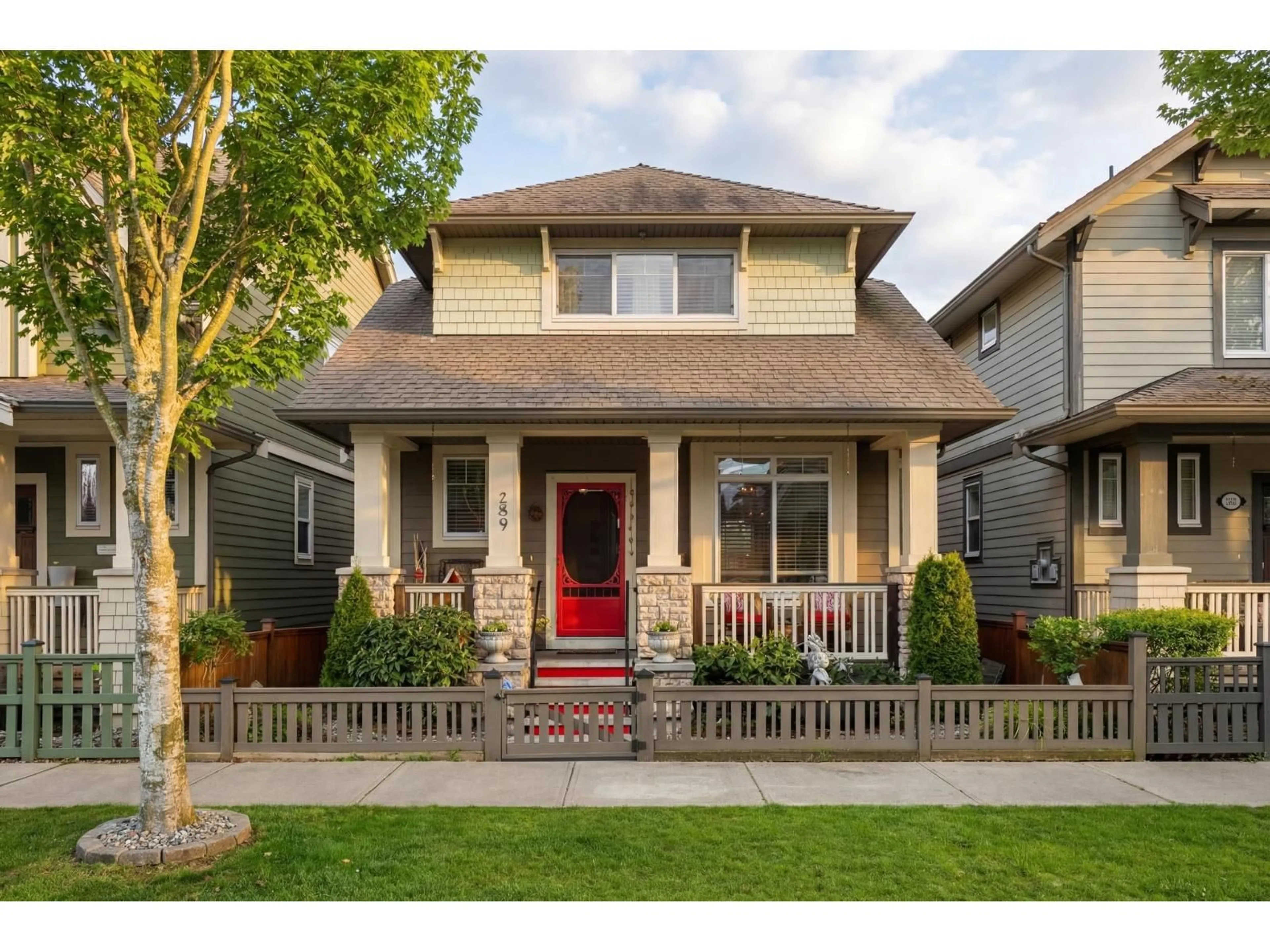 Home with brick exterior material, street for 259 172A STREET, Surrey British Columbia V3Z9R1