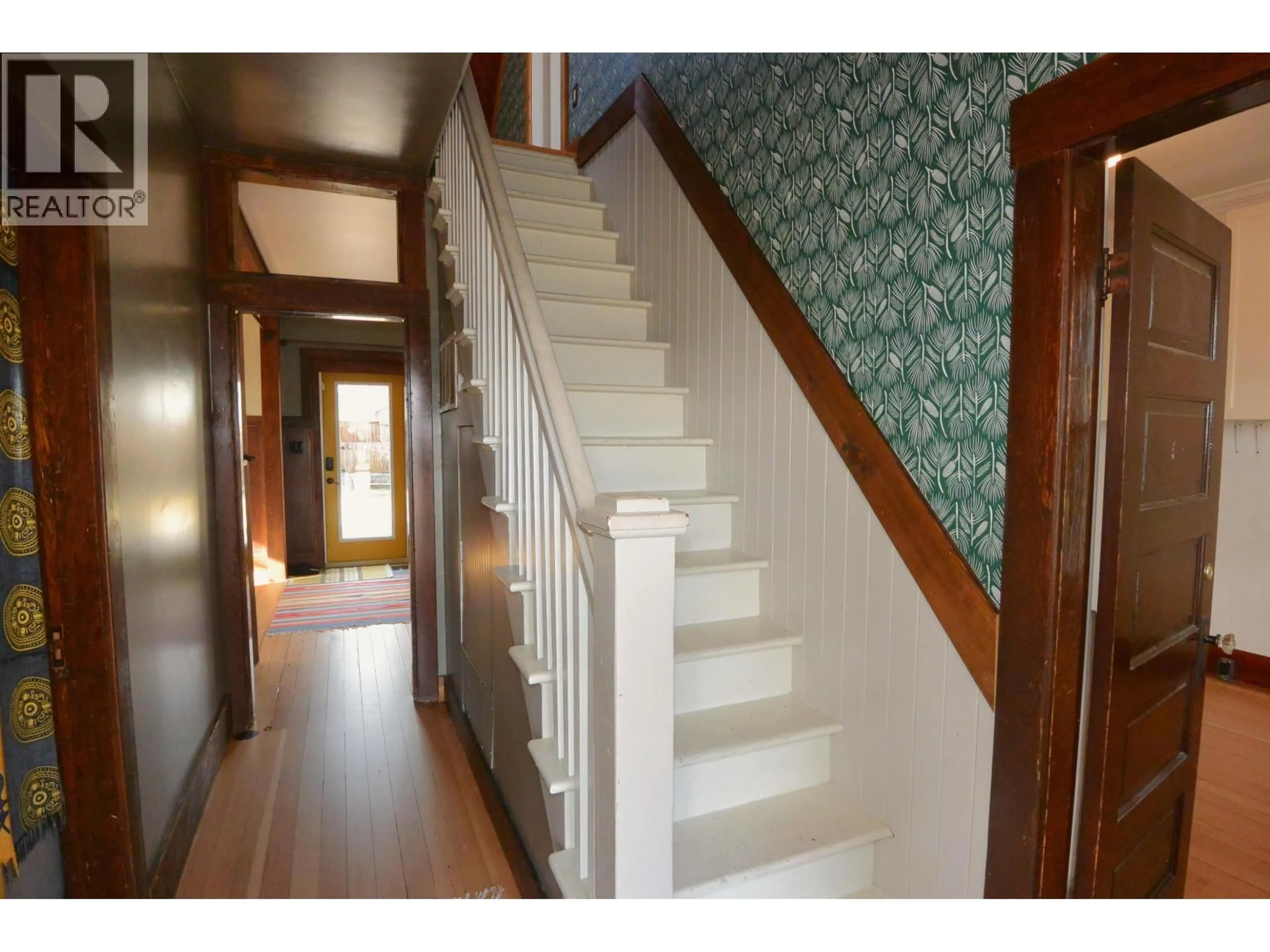 Unknown for 3875 SECOND AVENUE, Smithers British Columbia V0J2N0