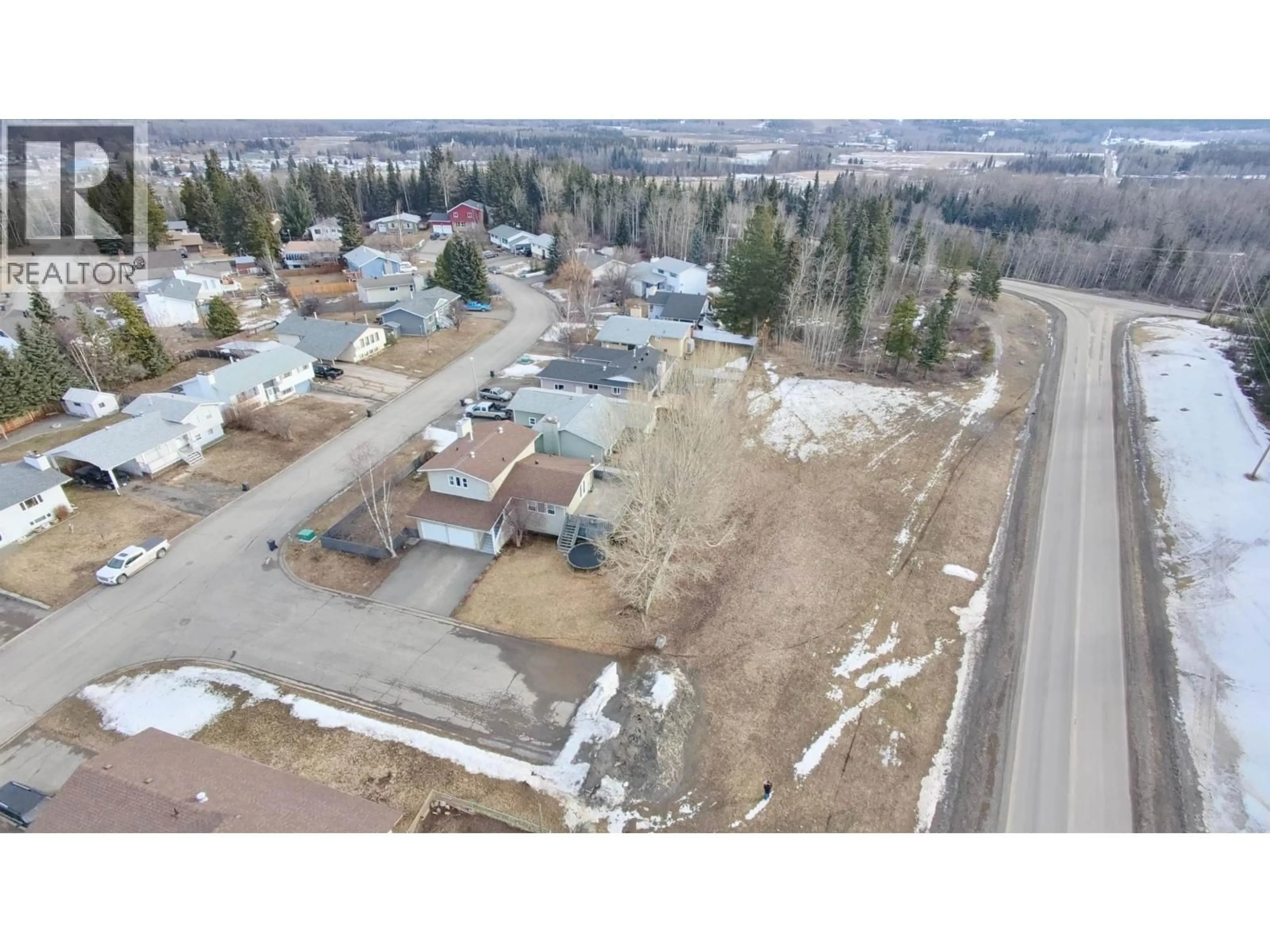 A pic from outside/outdoor area/front of a property/back of a property/a pic from drone, street for 3364 JEWEL ROAD, Houston British Columbia V0J1Z0