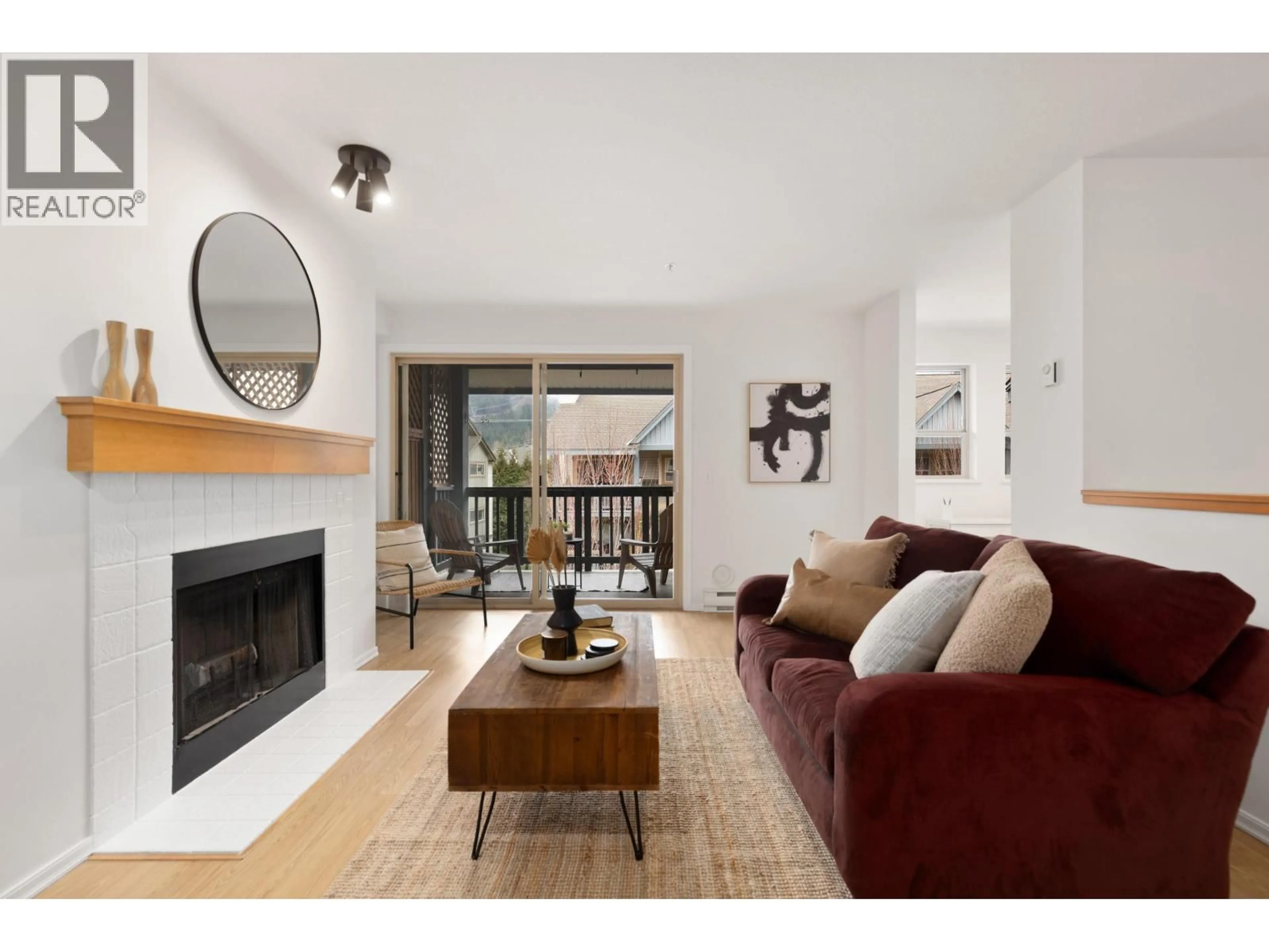 Living room with furniture, unknown for 38 - 7410 FLINT STREET, Pemberton British Columbia V0N2L1