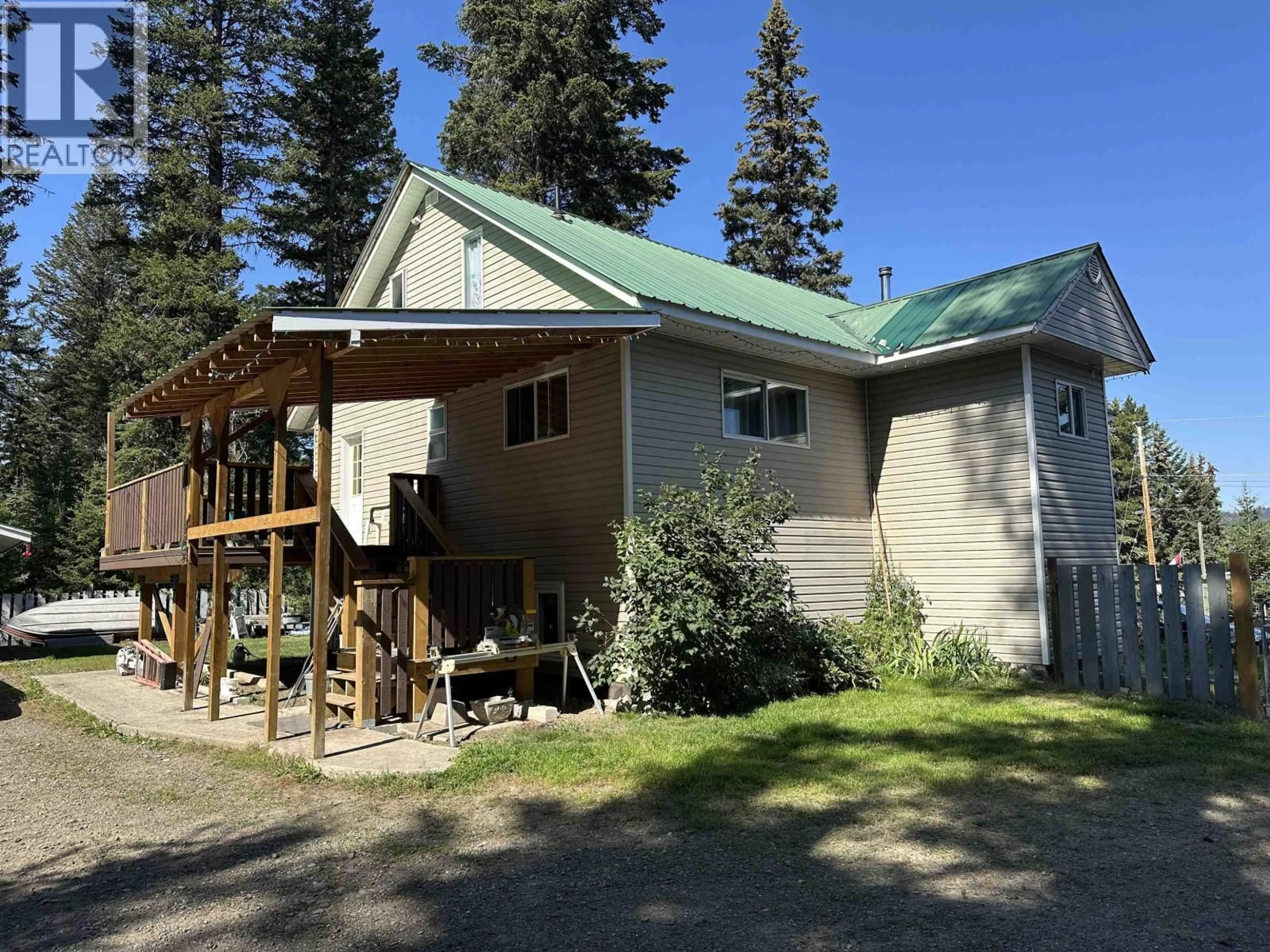 A pic from outside/outdoor area/front of a property/back of a property/a pic from drone, mountain view for 7617 CLEARVIEW ROAD, Lone Butte British Columbia V0K1X3