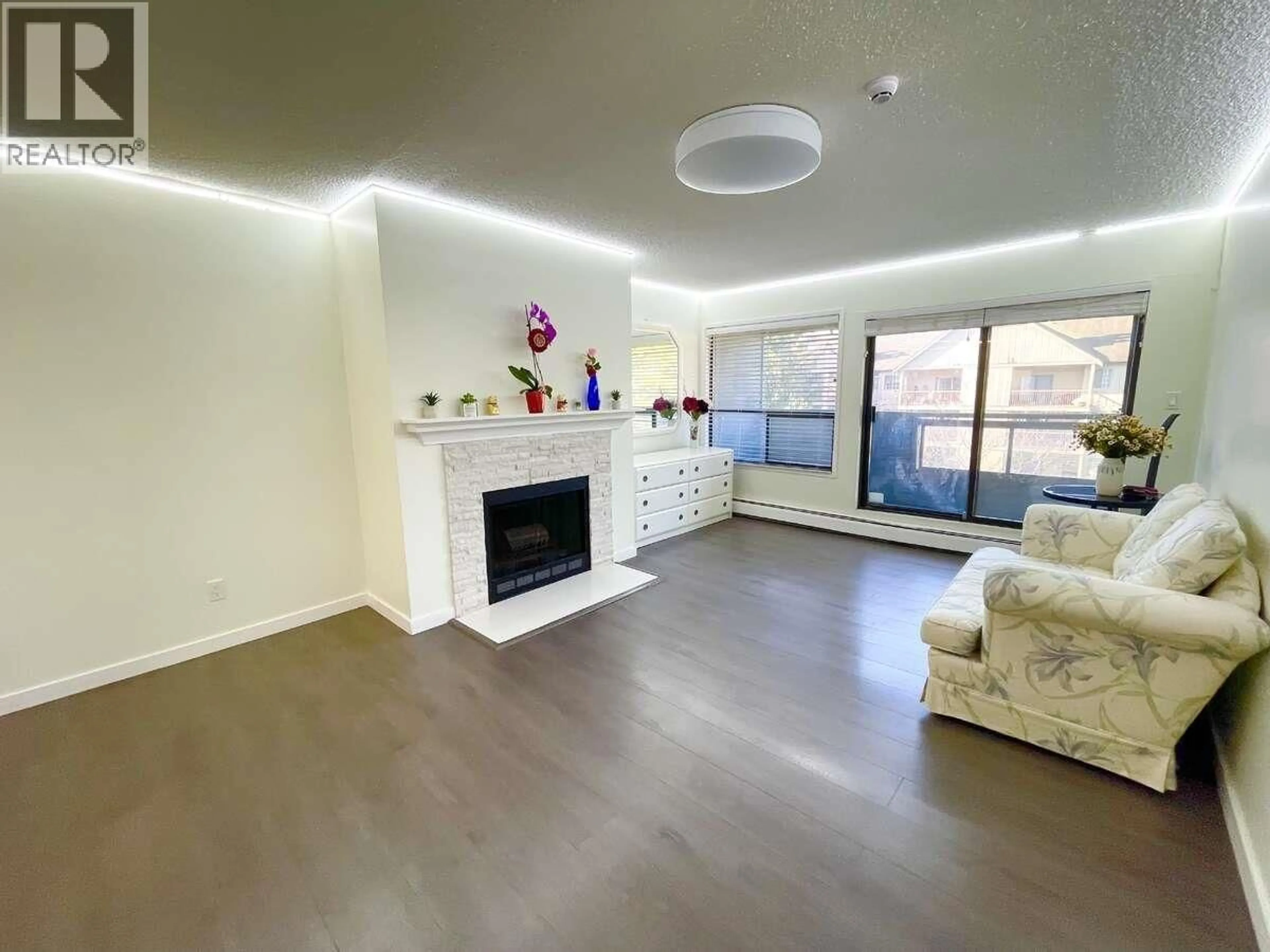 A pic of a room for 312 - 8591 WESTMINSTER HIGHWAY, Richmond British Columbia V6X3E2