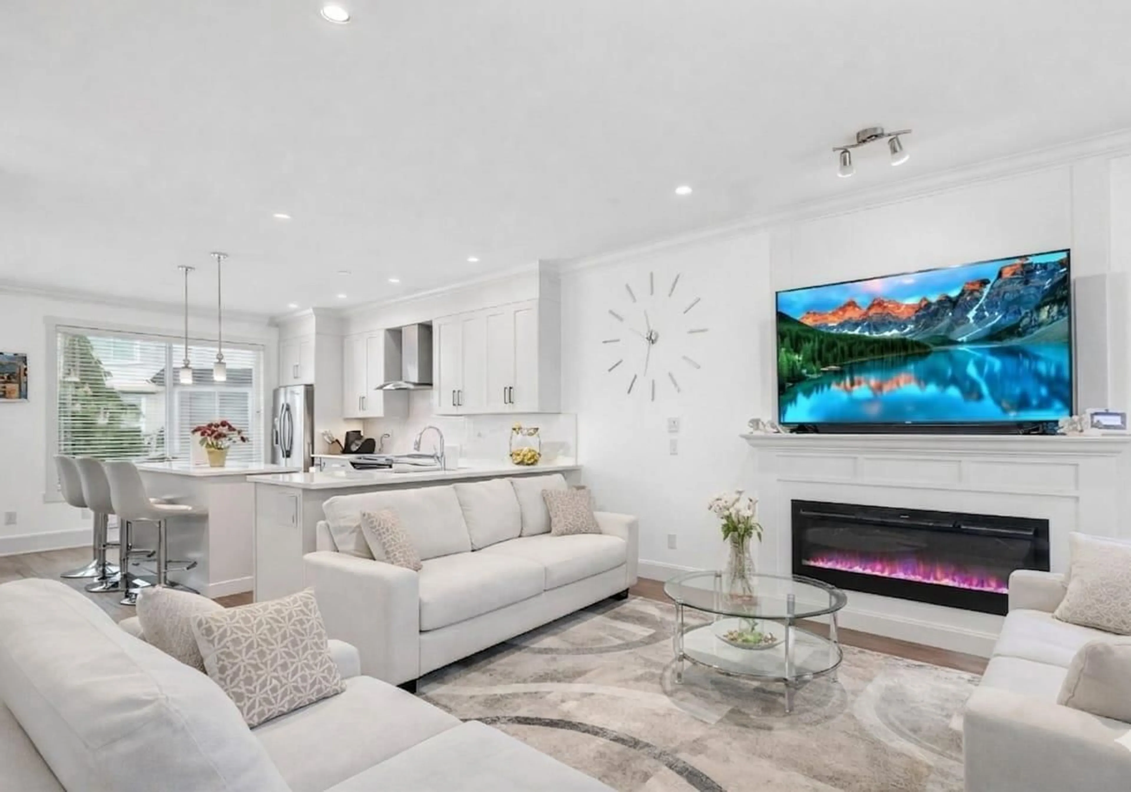 Living room with furniture, unknown for 138 - 13670 62 AVENUE, Surrey British Columbia V3X0H8