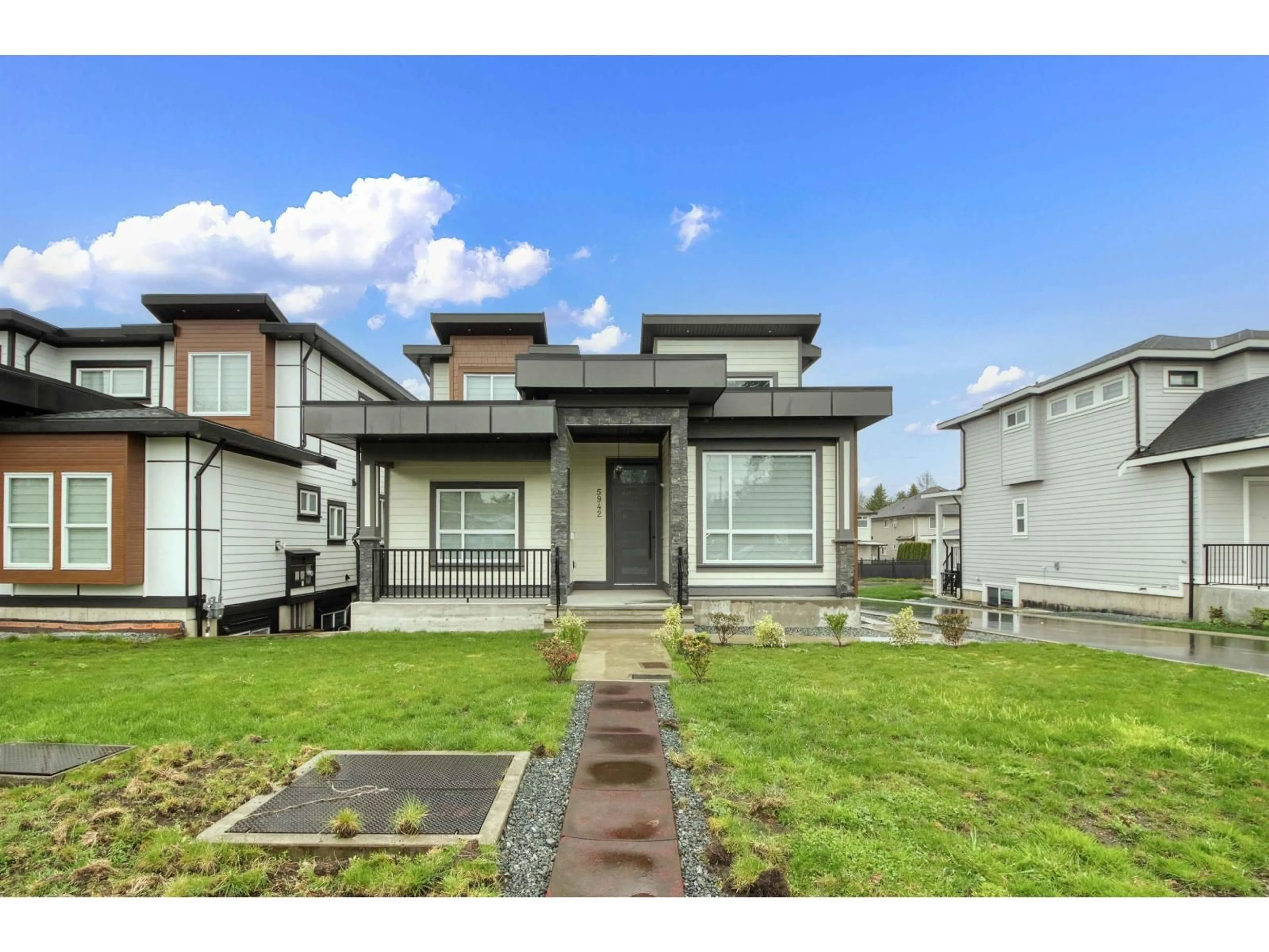 Home with vinyl exterior material, street for 5942 168 STREET, Surrey British Columbia V3S3X6