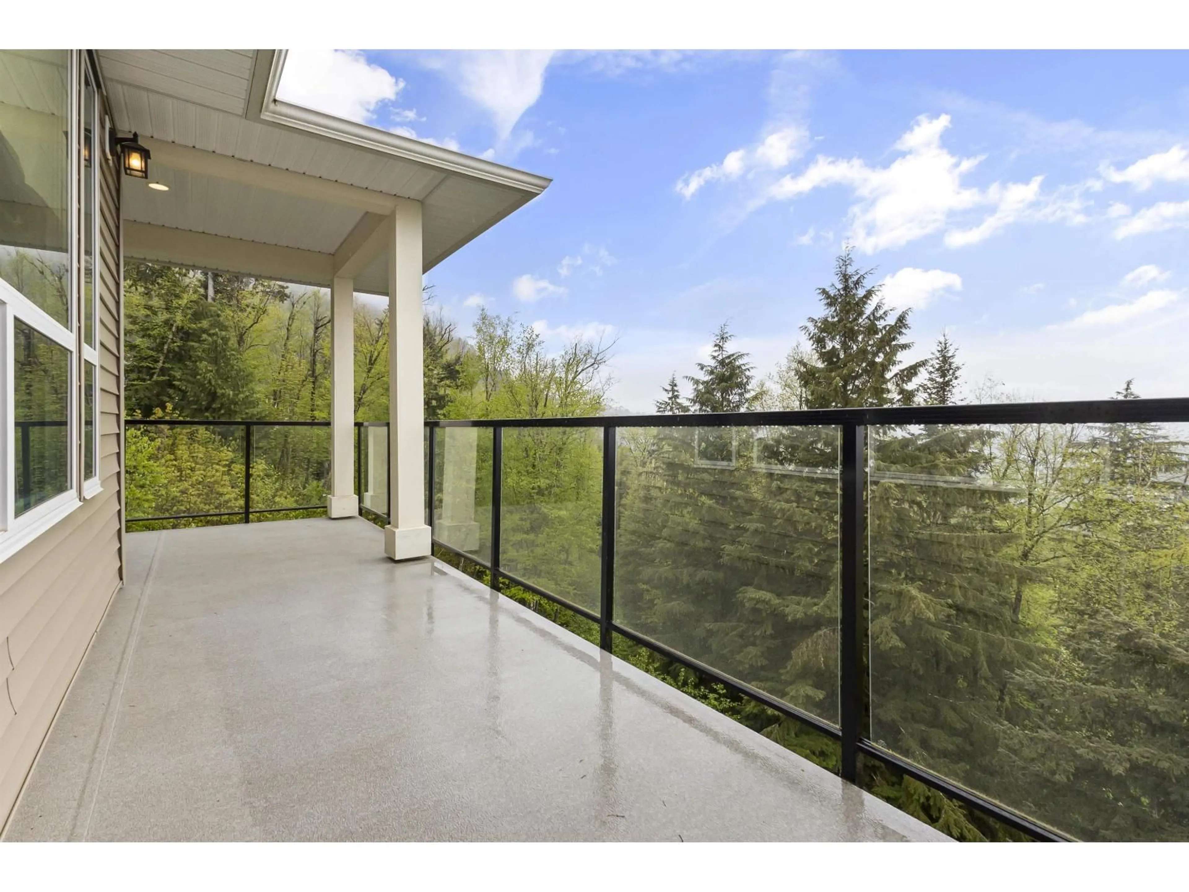 Patio, water/lake/river/ocean view for 133 - 6026 LINDEMAN STREET, Chilliwack British Columbia V2R0W1