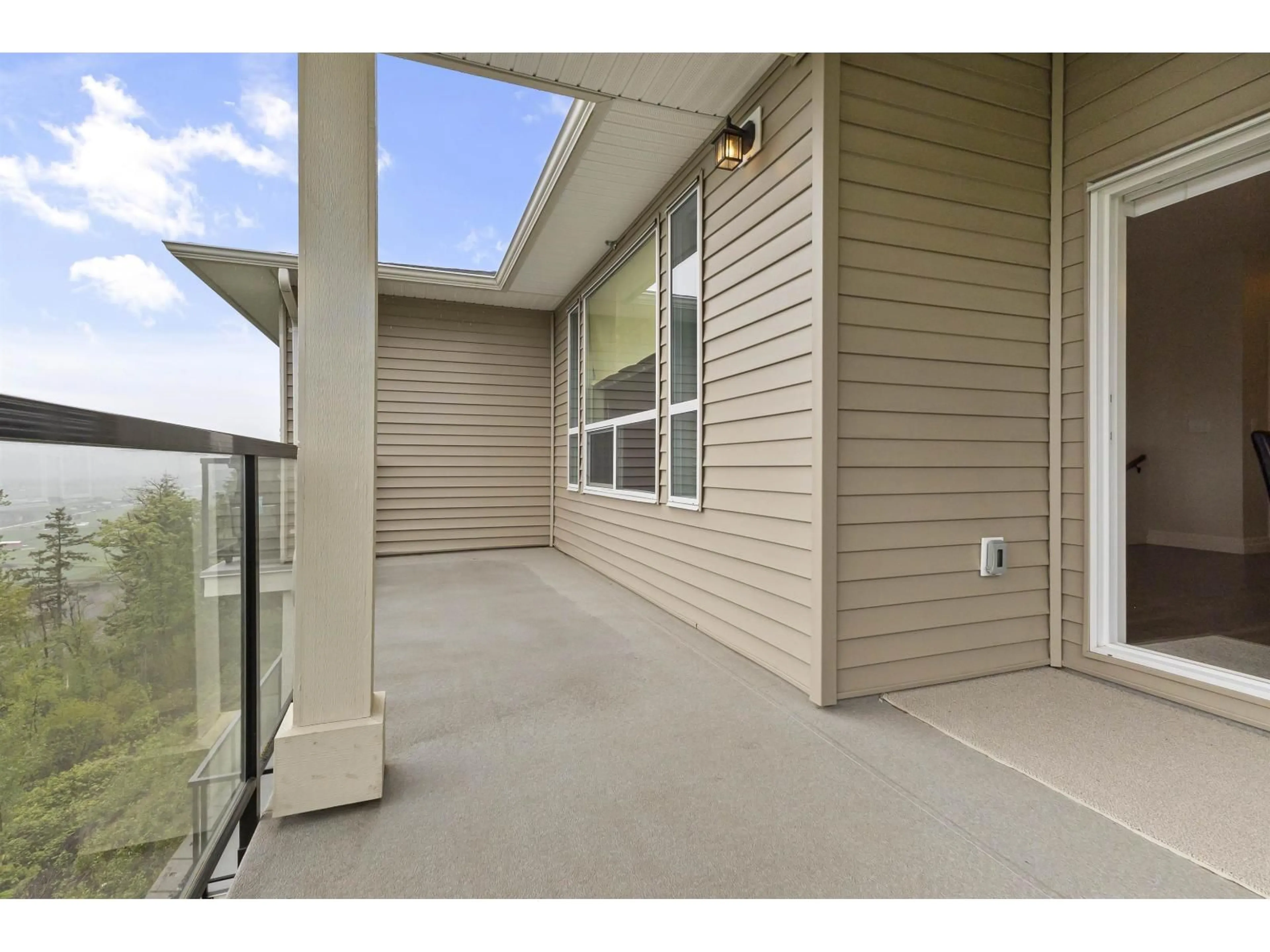 Patio, water/lake/river/ocean view for 133 - 6026 LINDEMAN STREET, Chilliwack British Columbia V2R0W1