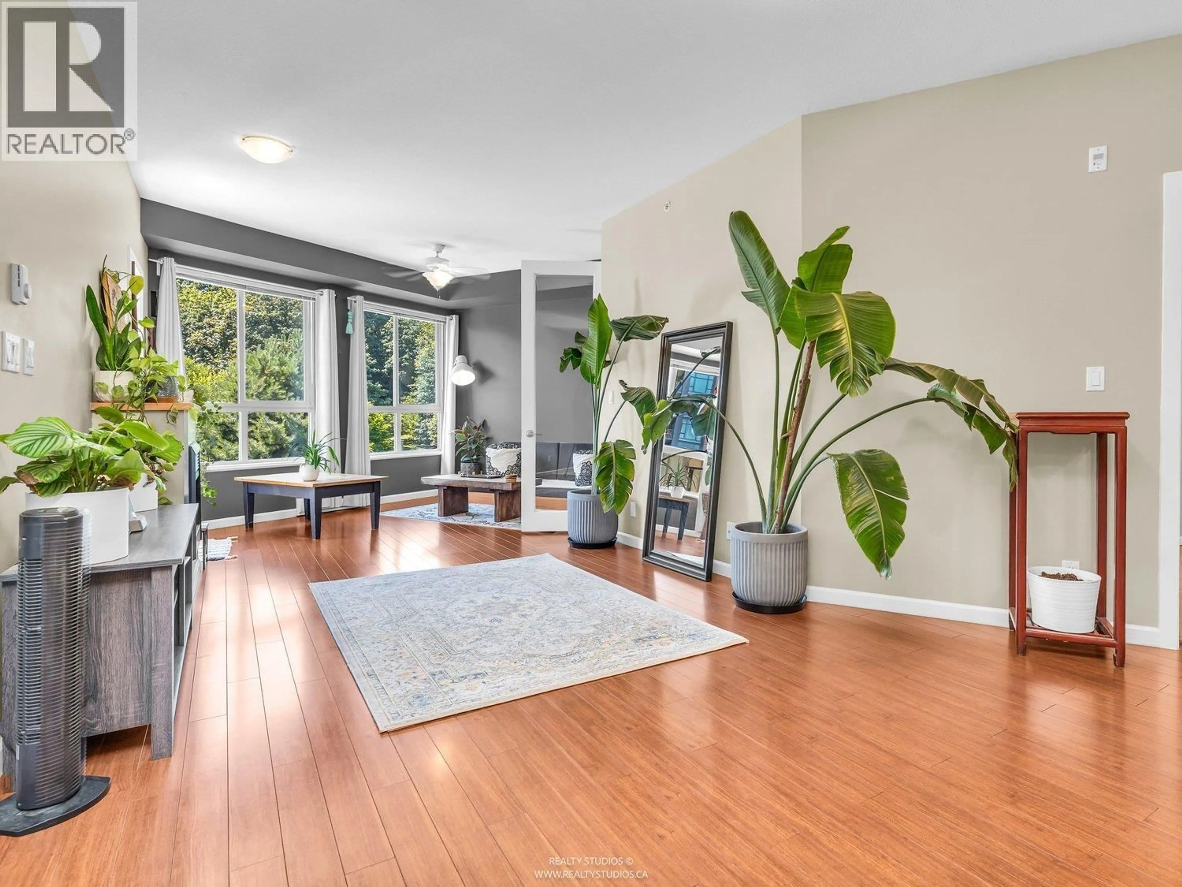 Unknown for 402 - 285 ROSS DRIVE, New Westminster British Columbia V3L0B9