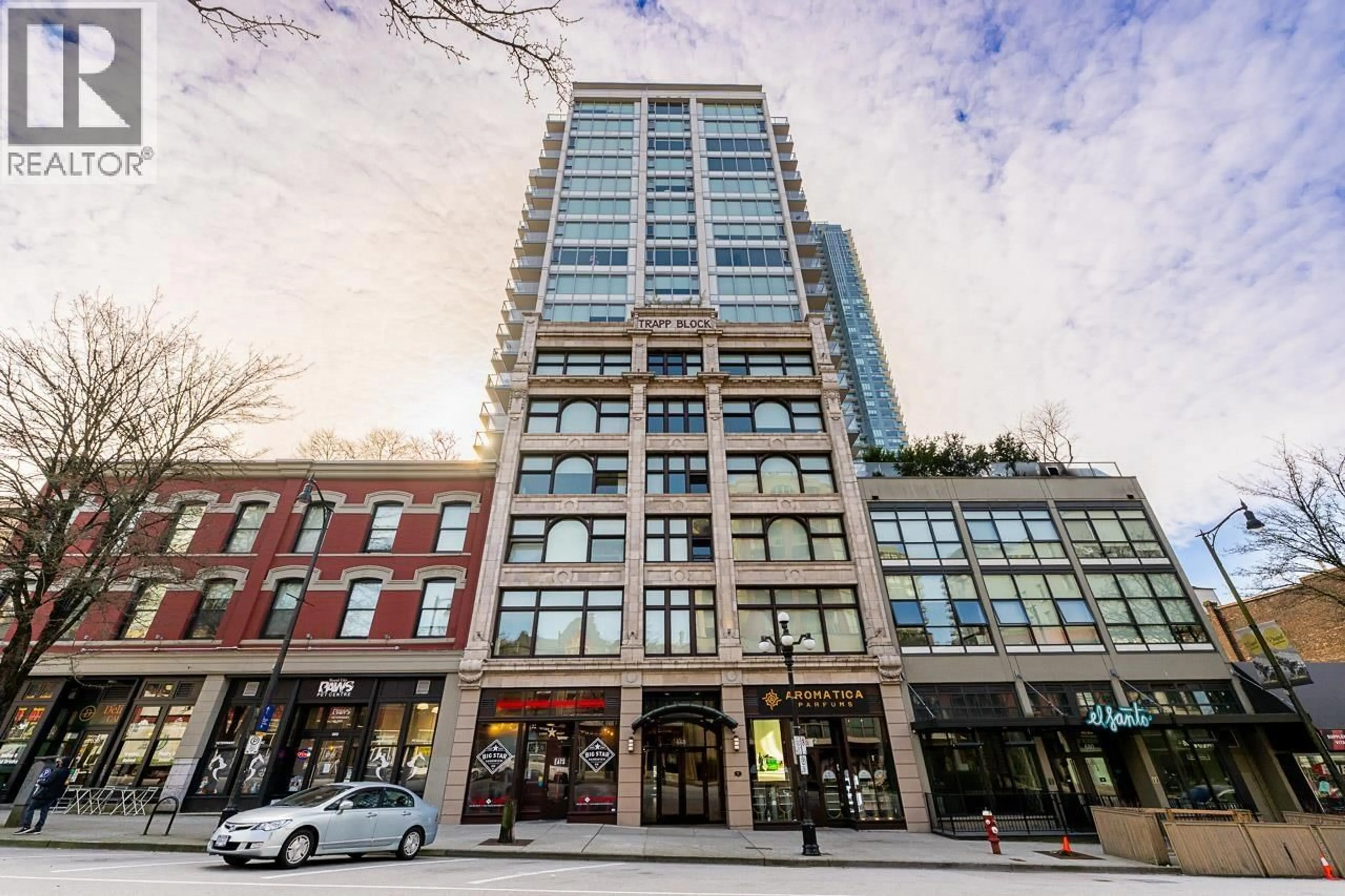 Indoor foyer for 309 - 668 COLUMBIA STREET, New Westminster British Columbia V3M1A9