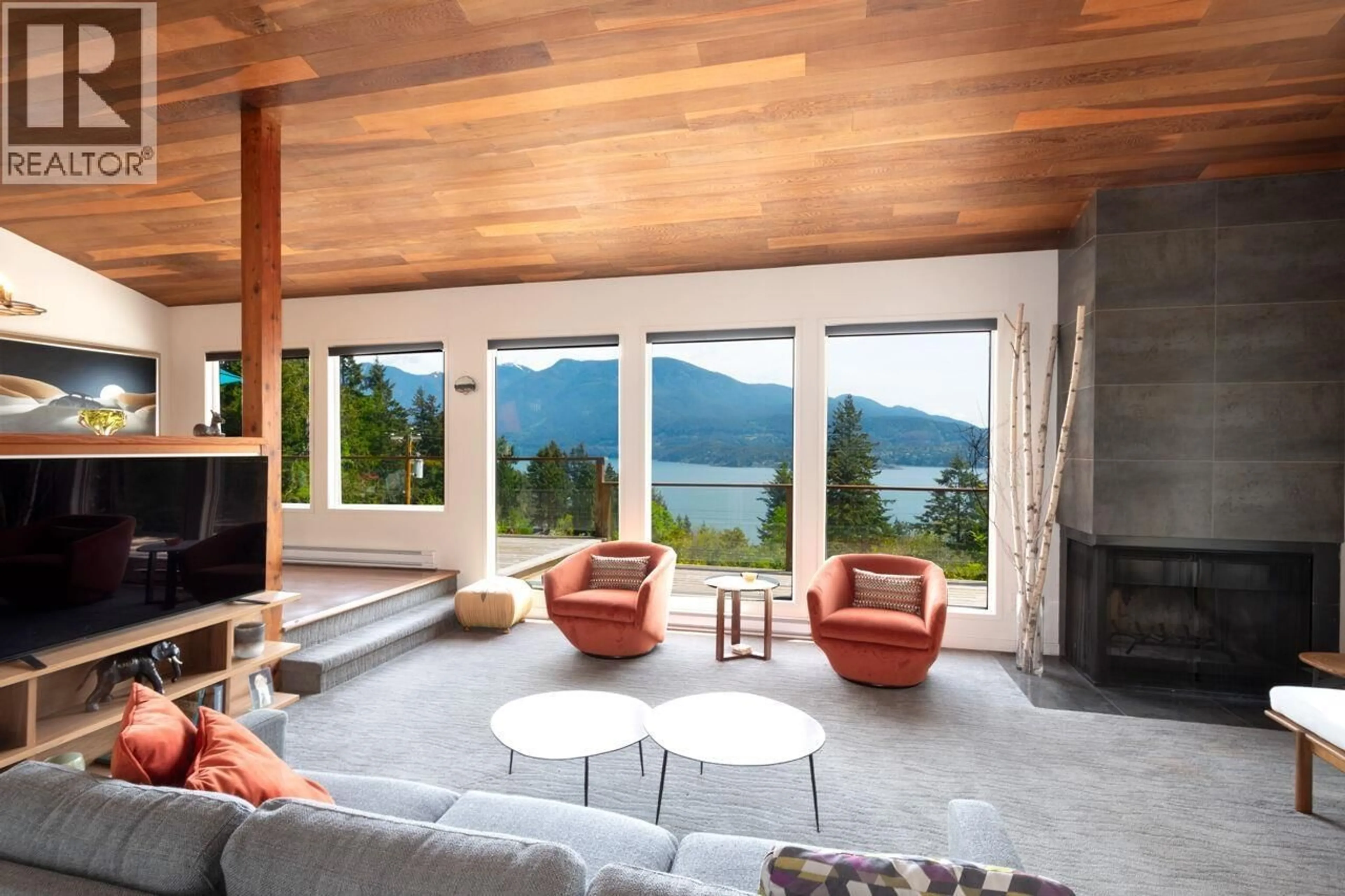 Living room with furniture, unknown for 896 TAYLOR ROAD, Bowen Island British Columbia V0N1G1