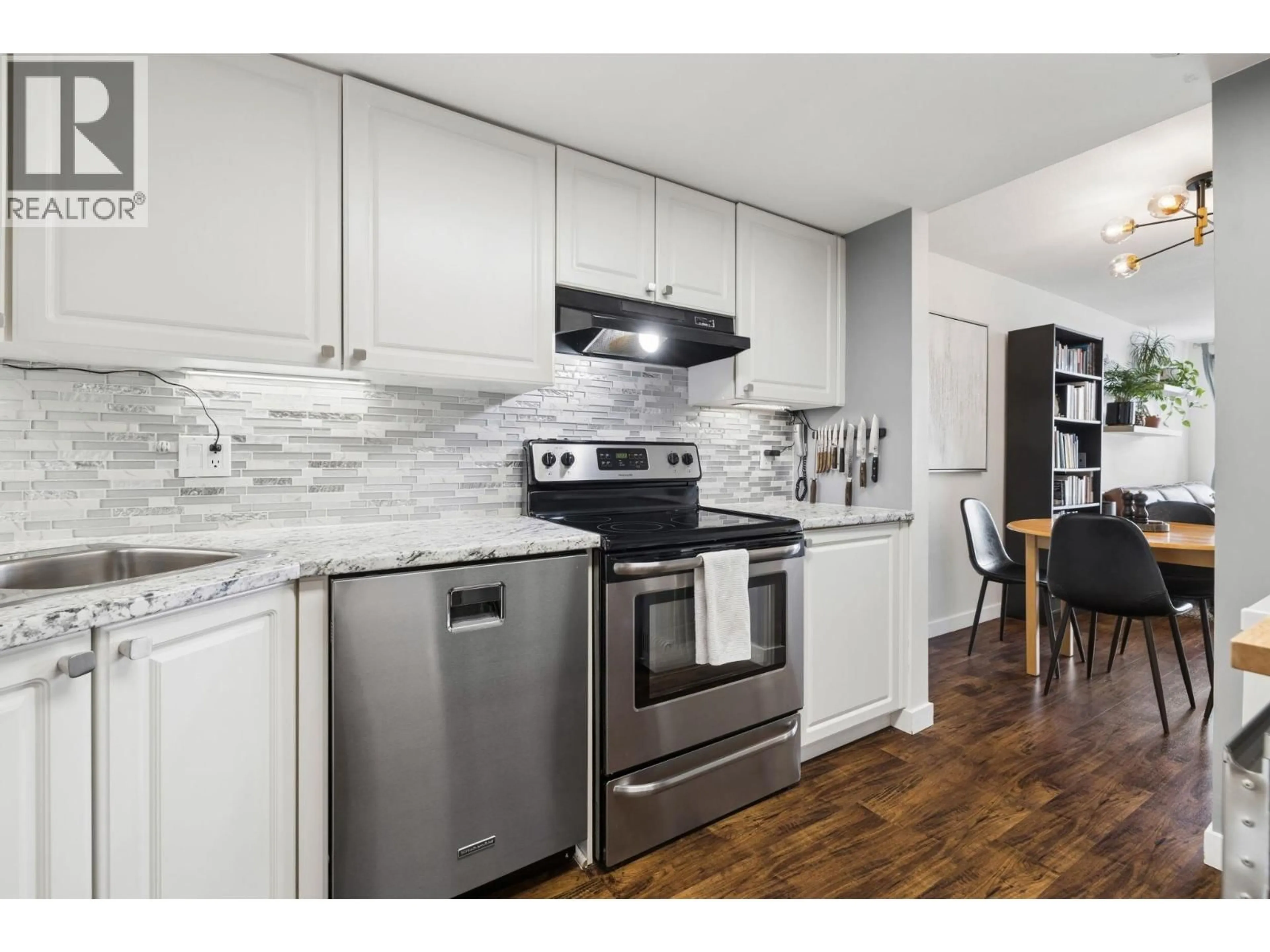 Unknown for 301 - 1519 GRANT AVENUE, Port Coquitlam British Columbia V3B7S8