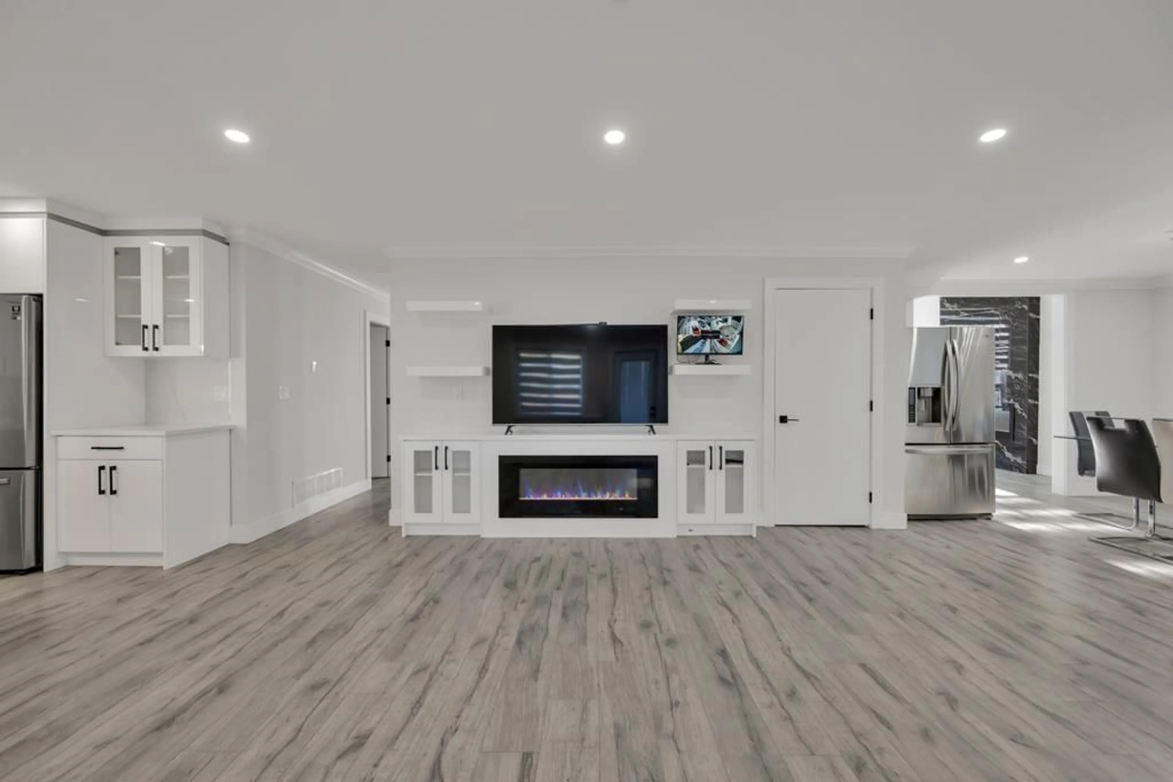 Home theater for 3272 QUAIL COURT, Abbotsford British Columbia V2T6N1