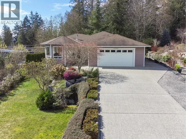 6249 BAILLIE ROAD, Sechelt 2