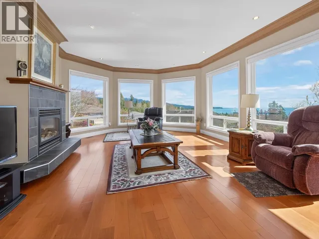 6249 BAILLIE ROAD, Sechelt 3