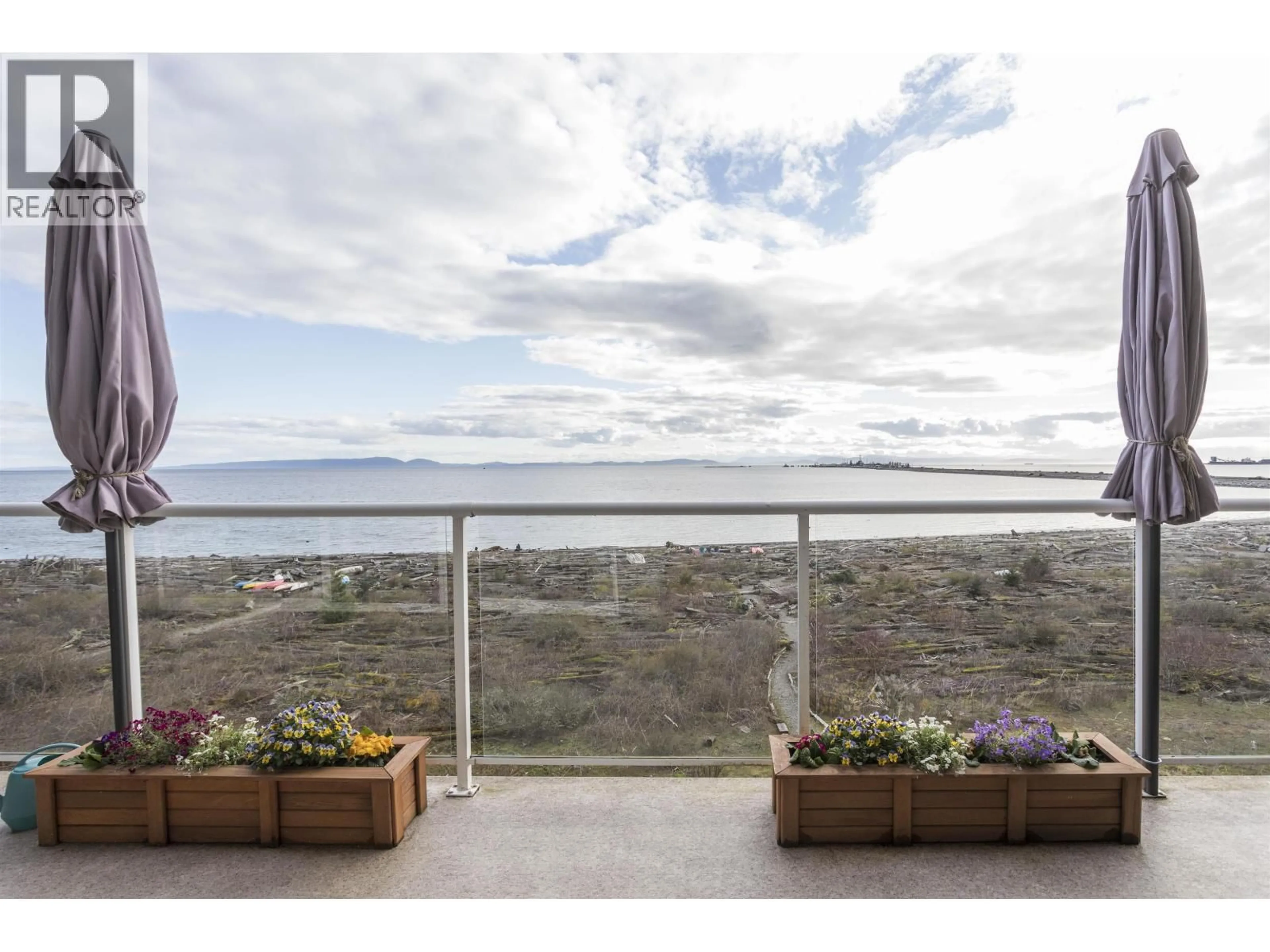 Balcony in the apartment, water/lake/river/ocean view for 308 - 1120 TSATSU SHORES DRIVE, Tsawwassen British Columbia V4M4G3