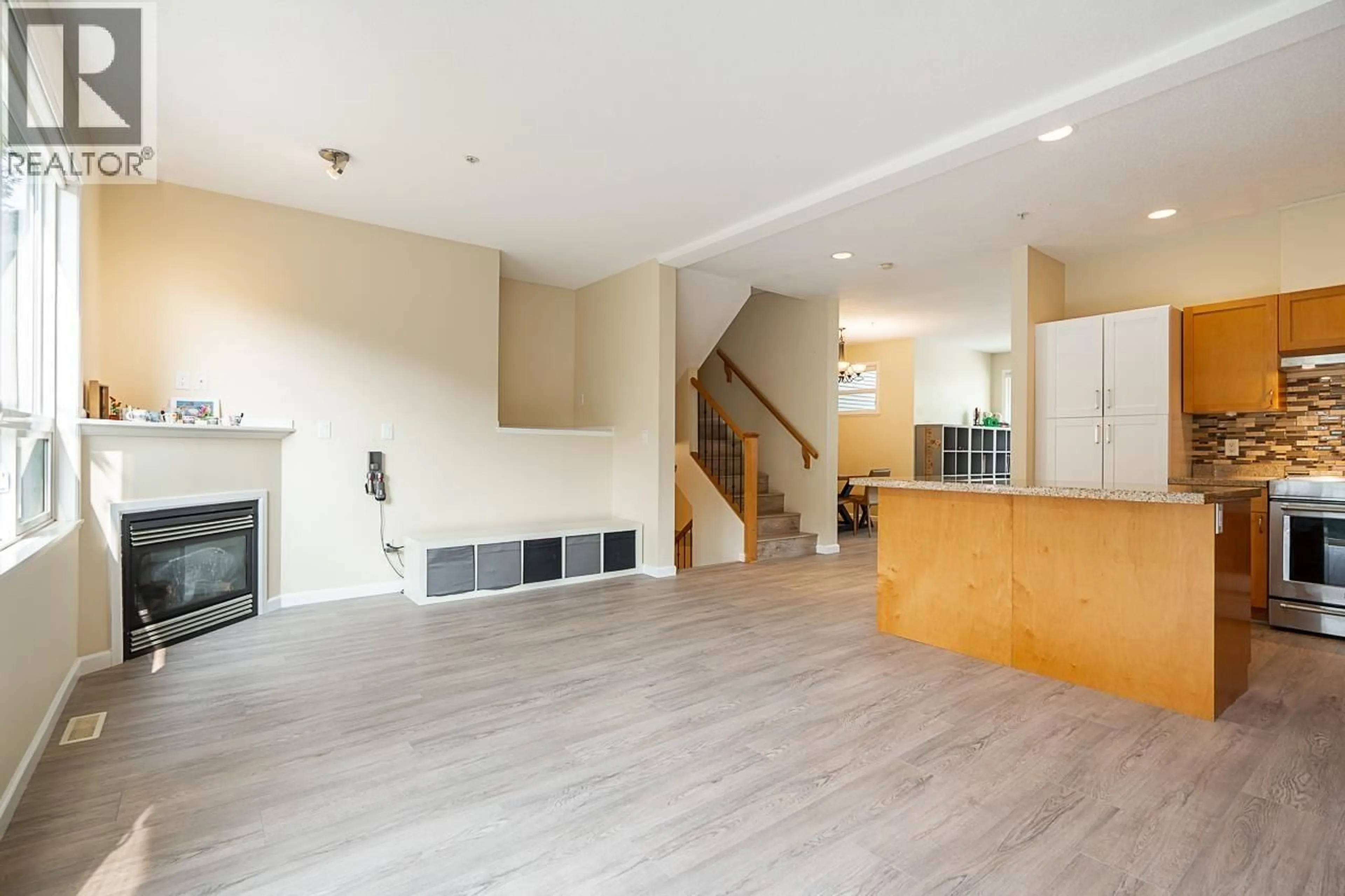 A pic of a room for 70 - 3127 SKEENA STREET, Port Coquitlam British Columbia V3B8G5