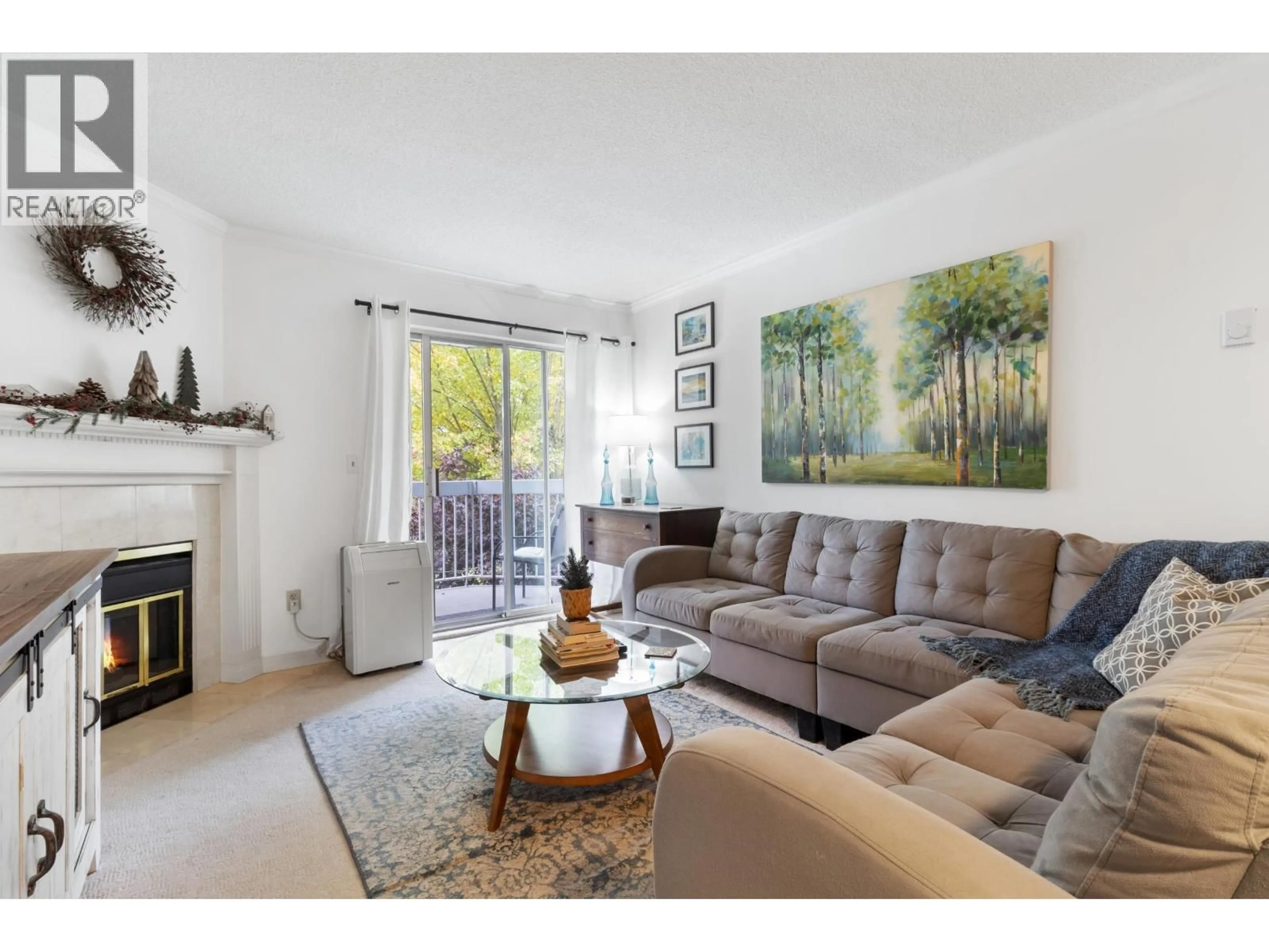 Living room with furniture, unknown for 218 - 11510 225 STREET, Maple Ridge British Columbia V2X9Y3