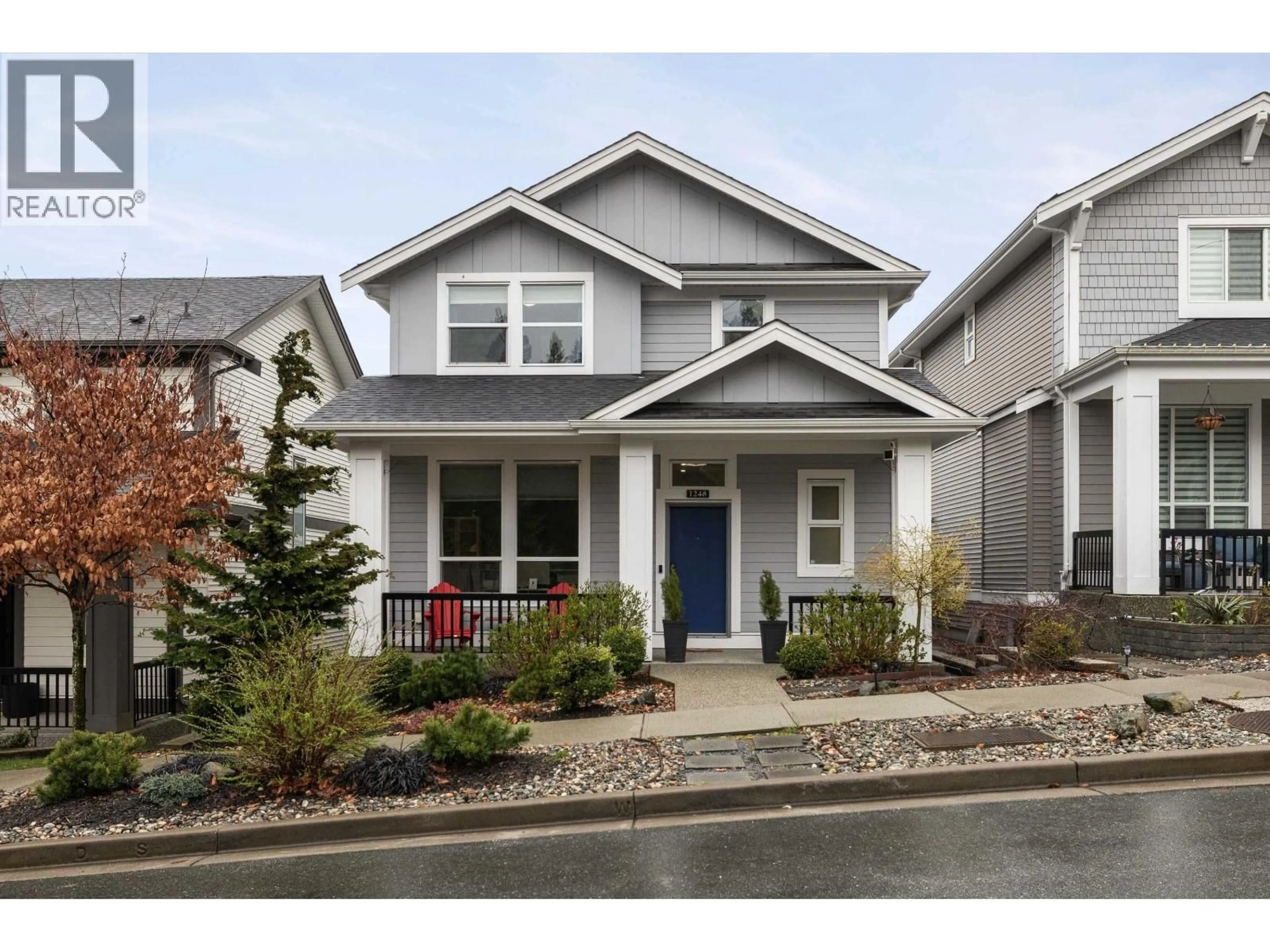 Home with vinyl exterior material, street for 1248 MOUNCE DRIVE, Coquitlam British Columbia V3B2W7