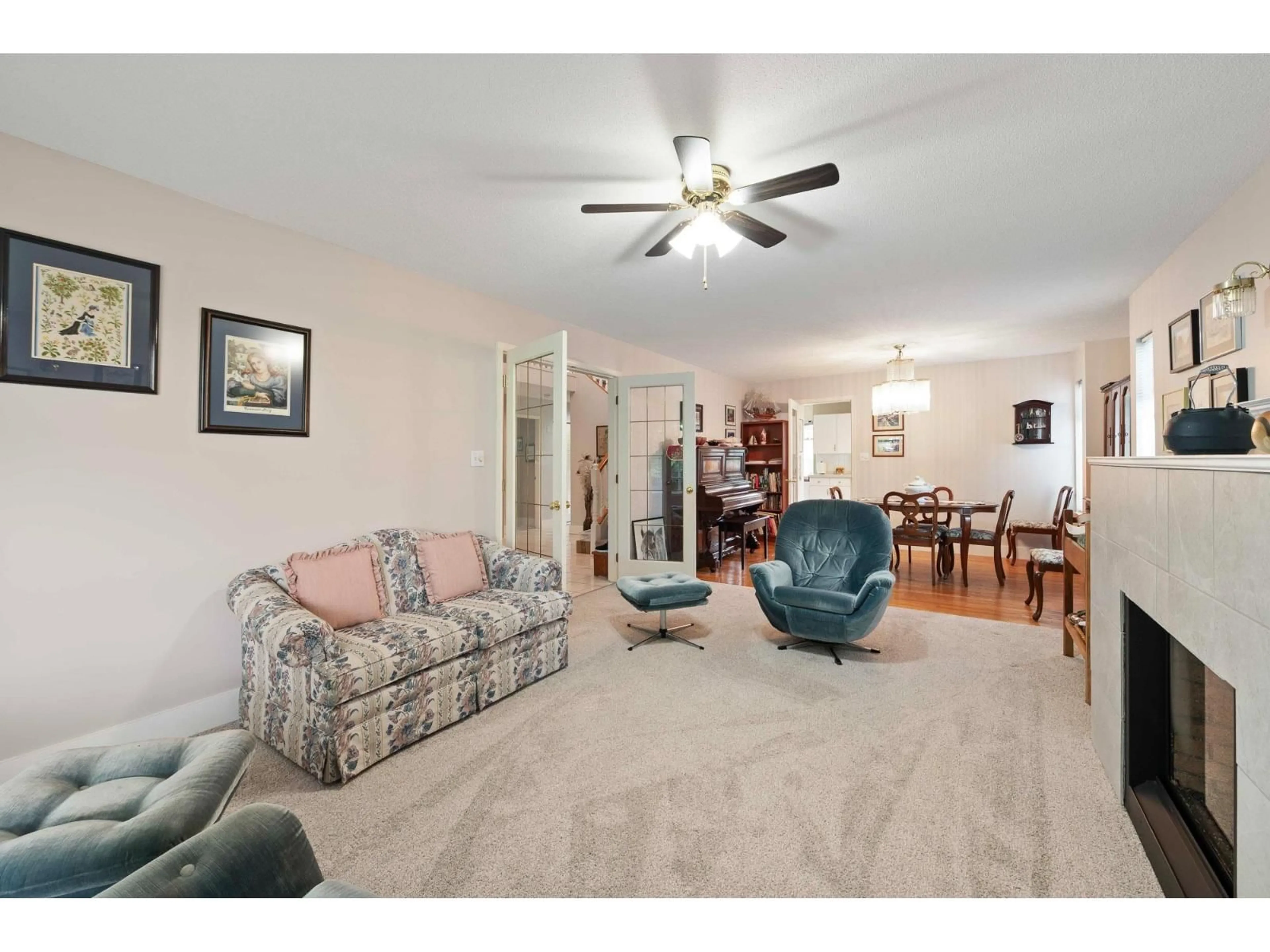 Living room with furniture, unknown for 18186 CLAYTONWOOD CRESCENT, Surrey British Columbia V3S8G8