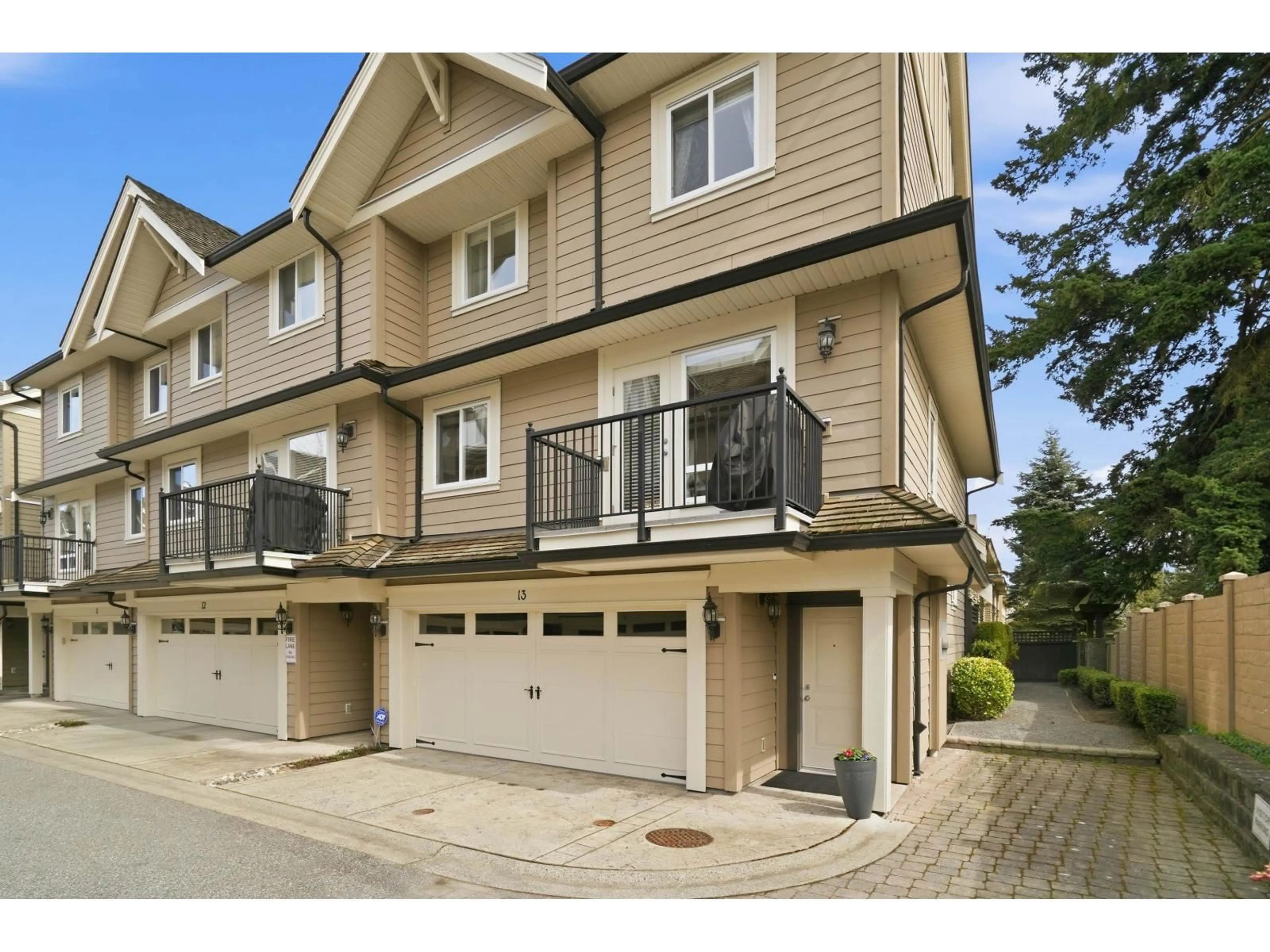 Unknown for 13 - 3268 156A STREET, Surrey British Columbia V3Z9T1