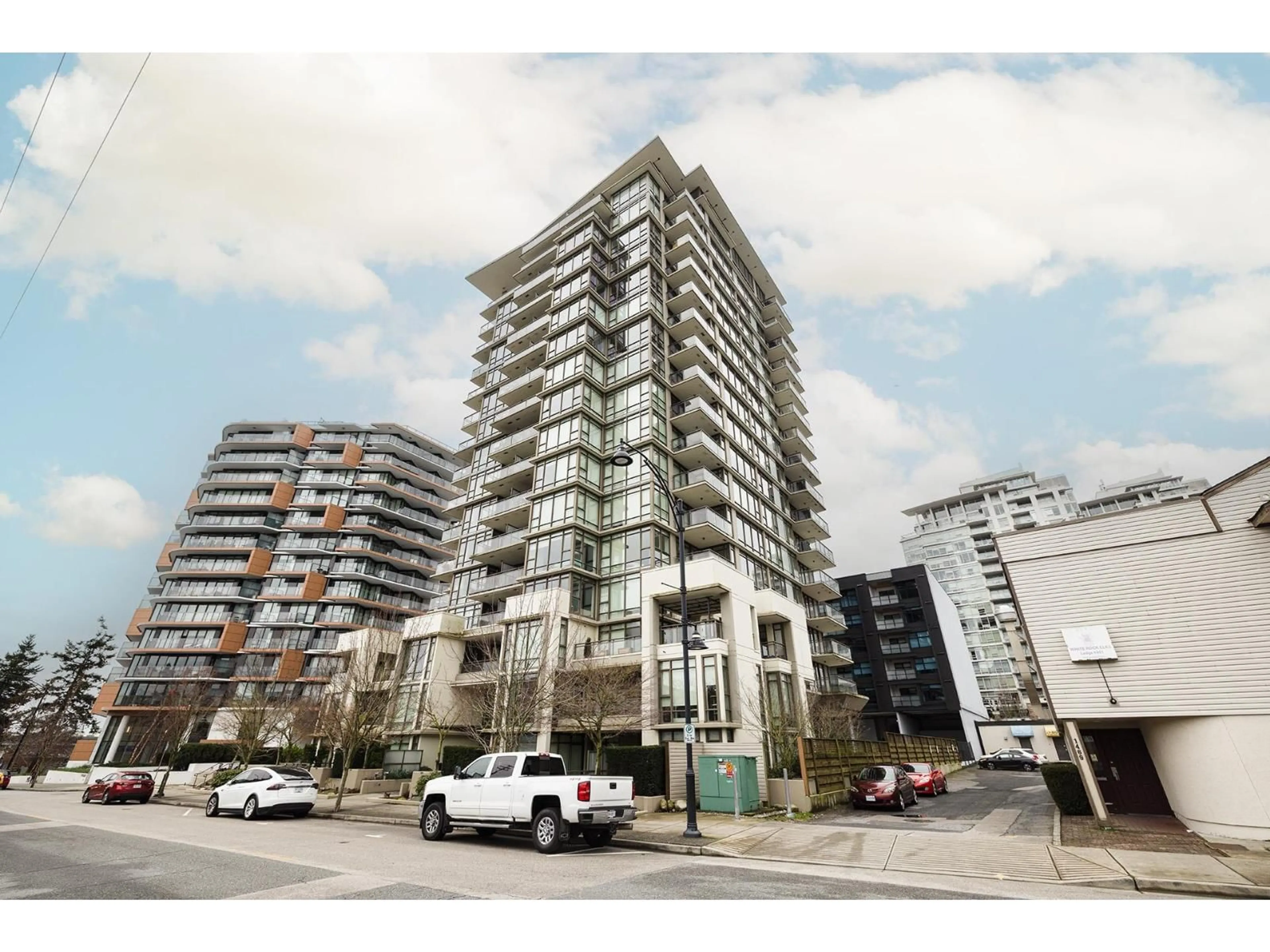 Blurry image for 901 - 1455 GEORGE STREET, White Rock British Columbia V4B0A9