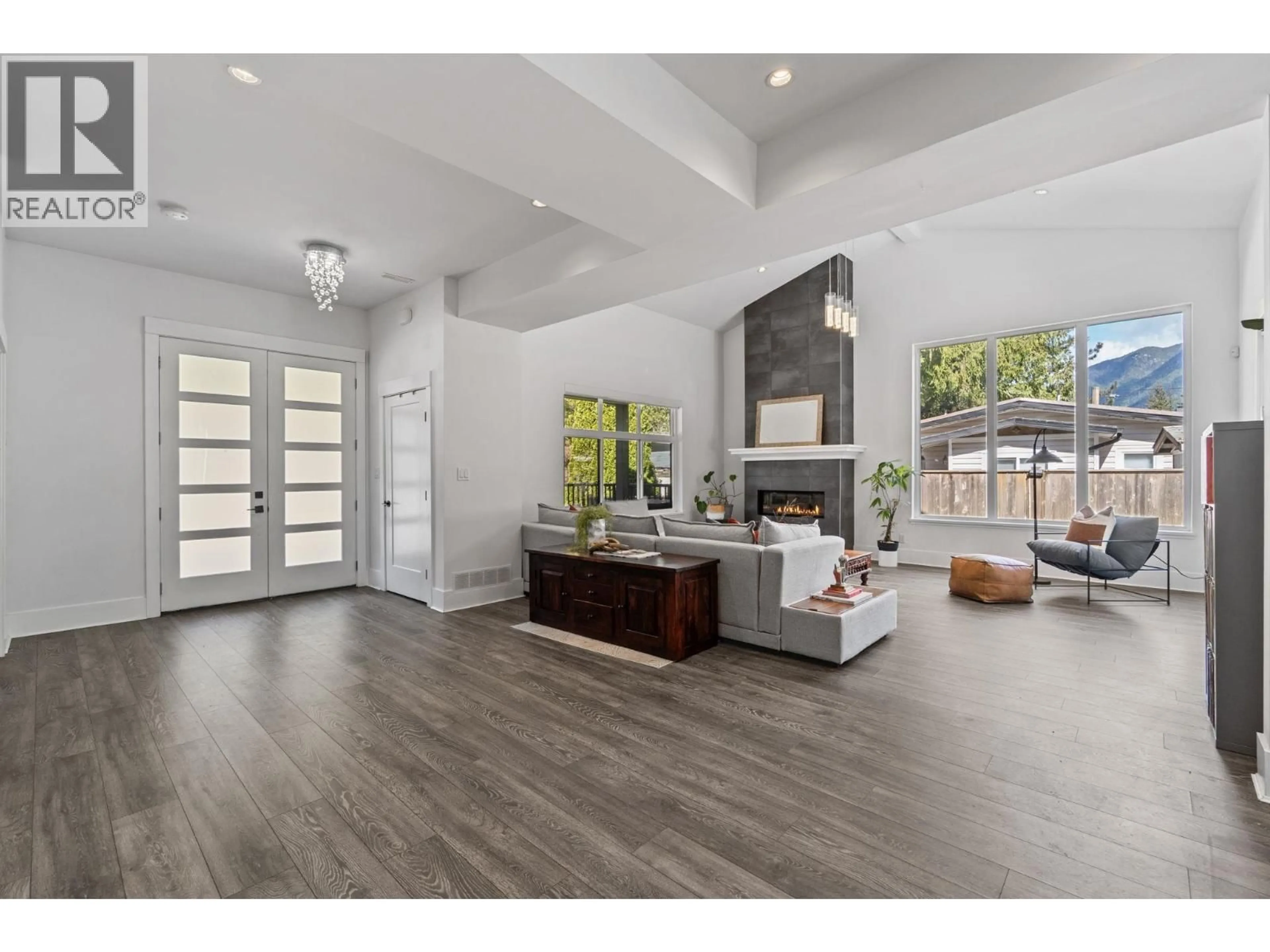 Unknown for 12 - 3295 SUNNYSIDE ROAD, Anmore British Columbia V3H4Z4