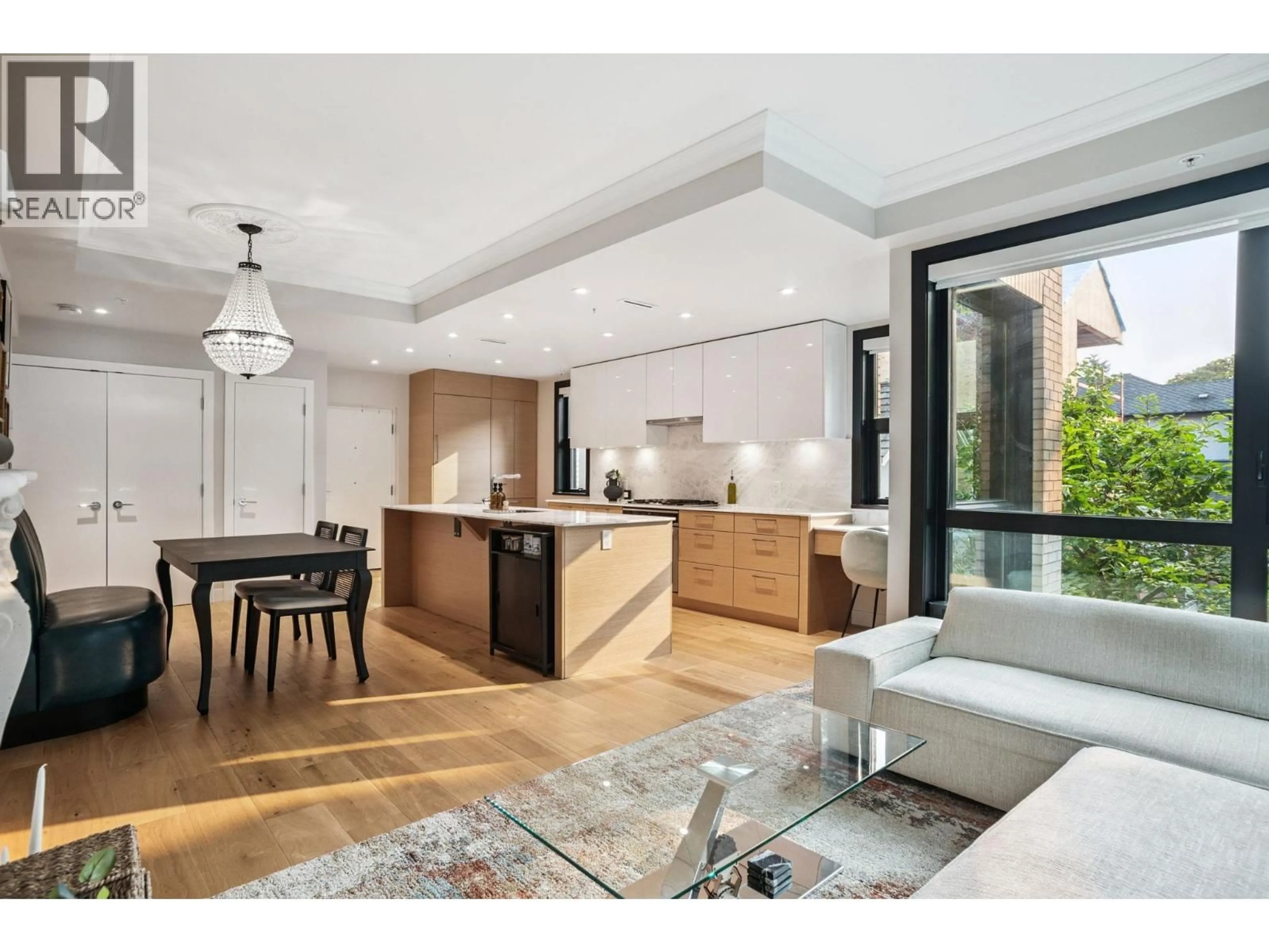 Open concept kitchen, unknown for 201 - 3669 WEST 11TH AVENUE, Vancouver British Columbia V6R2K4