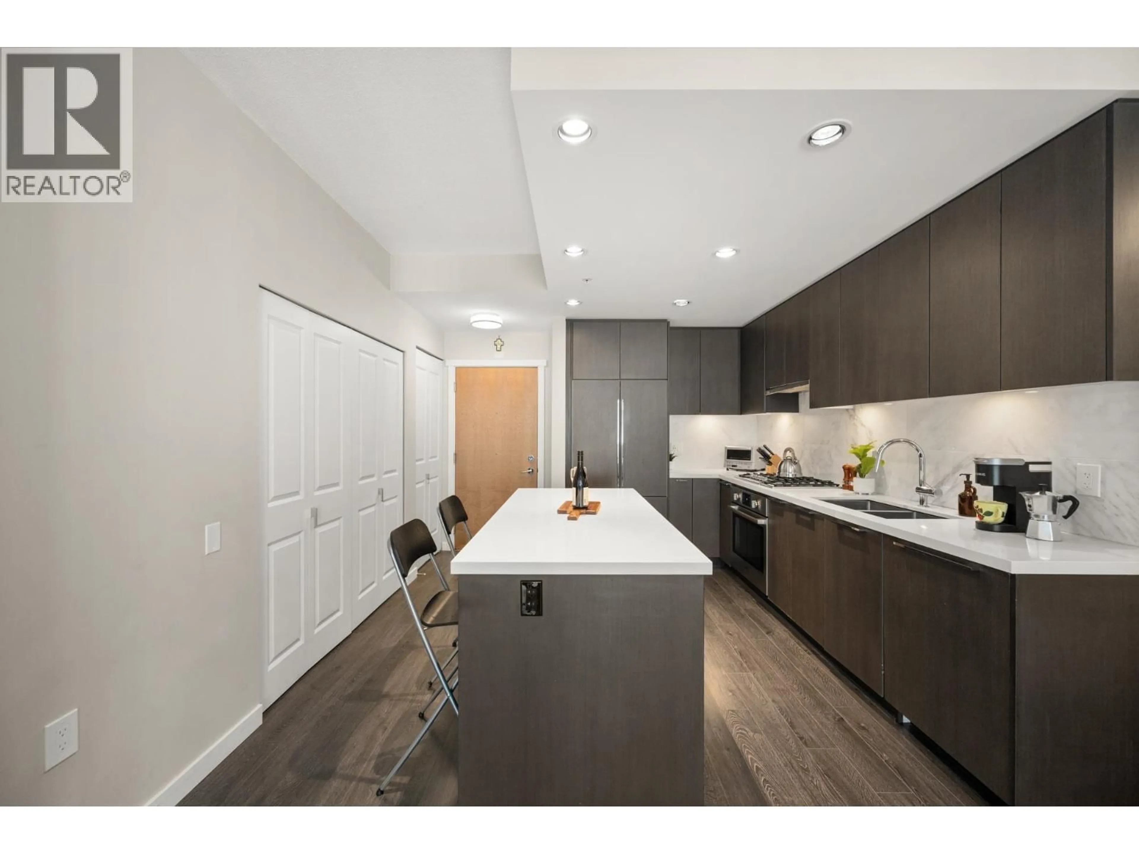 Open concept kitchen, unknown for 303 - 3188 RIVERWALK AVENUE, Vancouver British Columbia V5S0E7