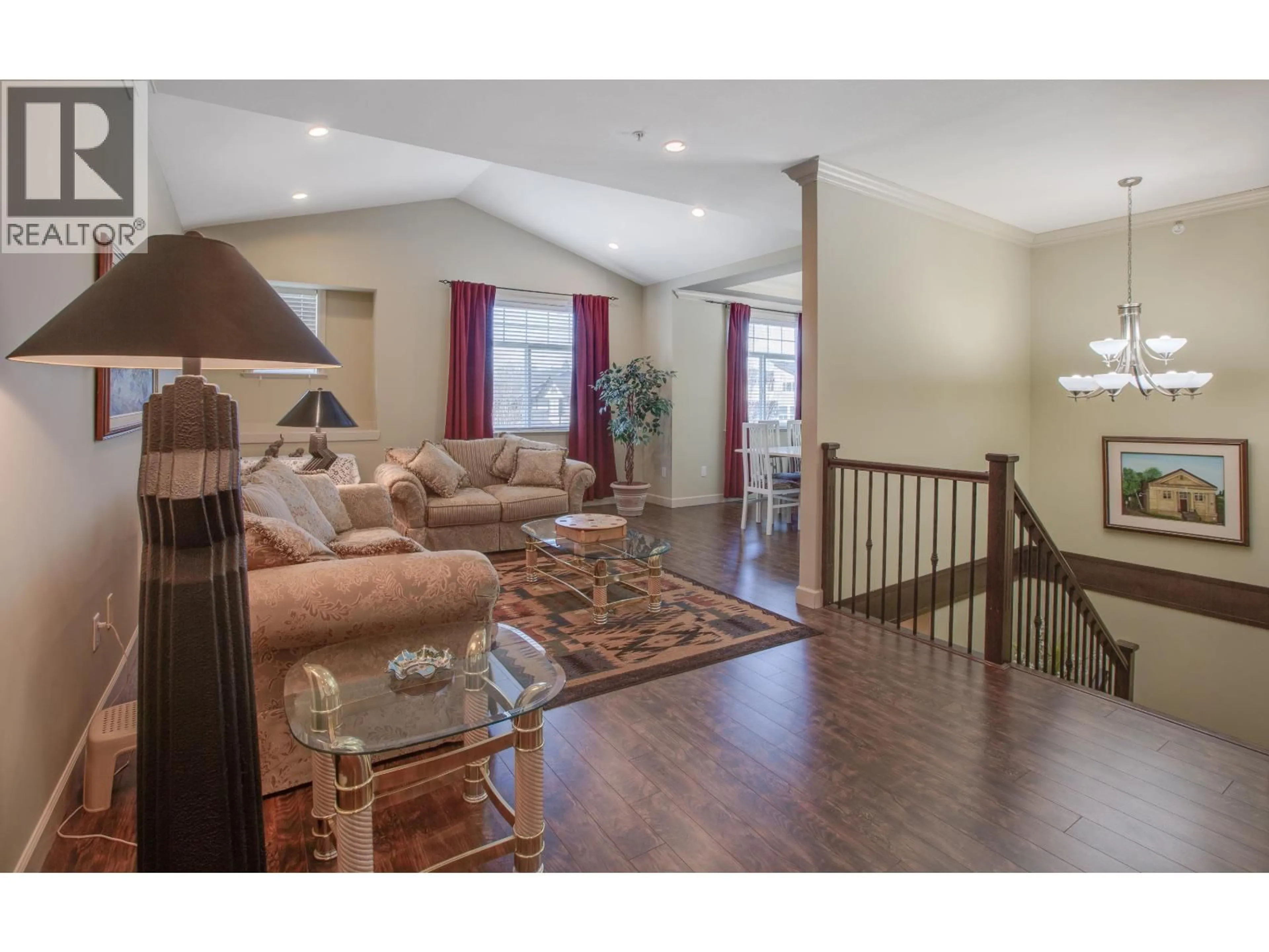 Living room with furniture, wood/laminate floor for 11930 239TH STREET, Maple Ridge British Columbia V4R1W4