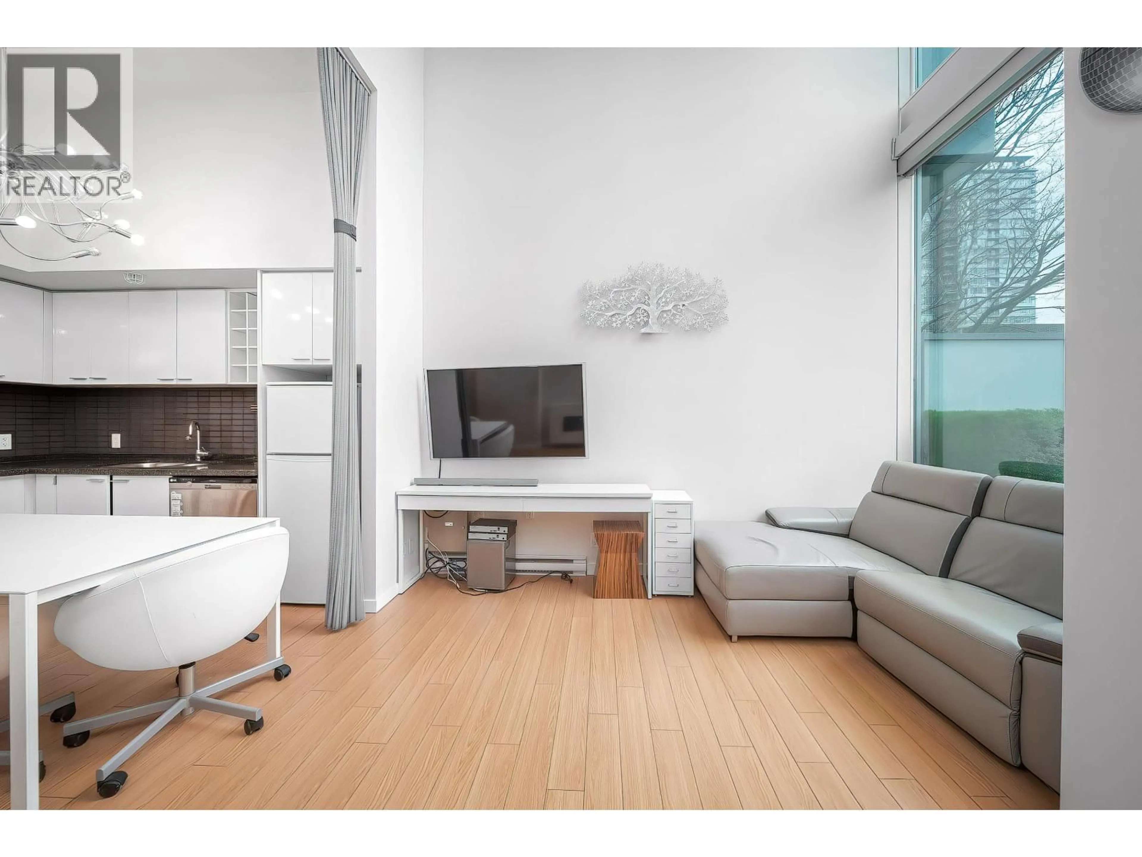 Living room with furniture, unknown for 119 REGIMENT SQUARE, Vancouver British Columbia V6B1X5