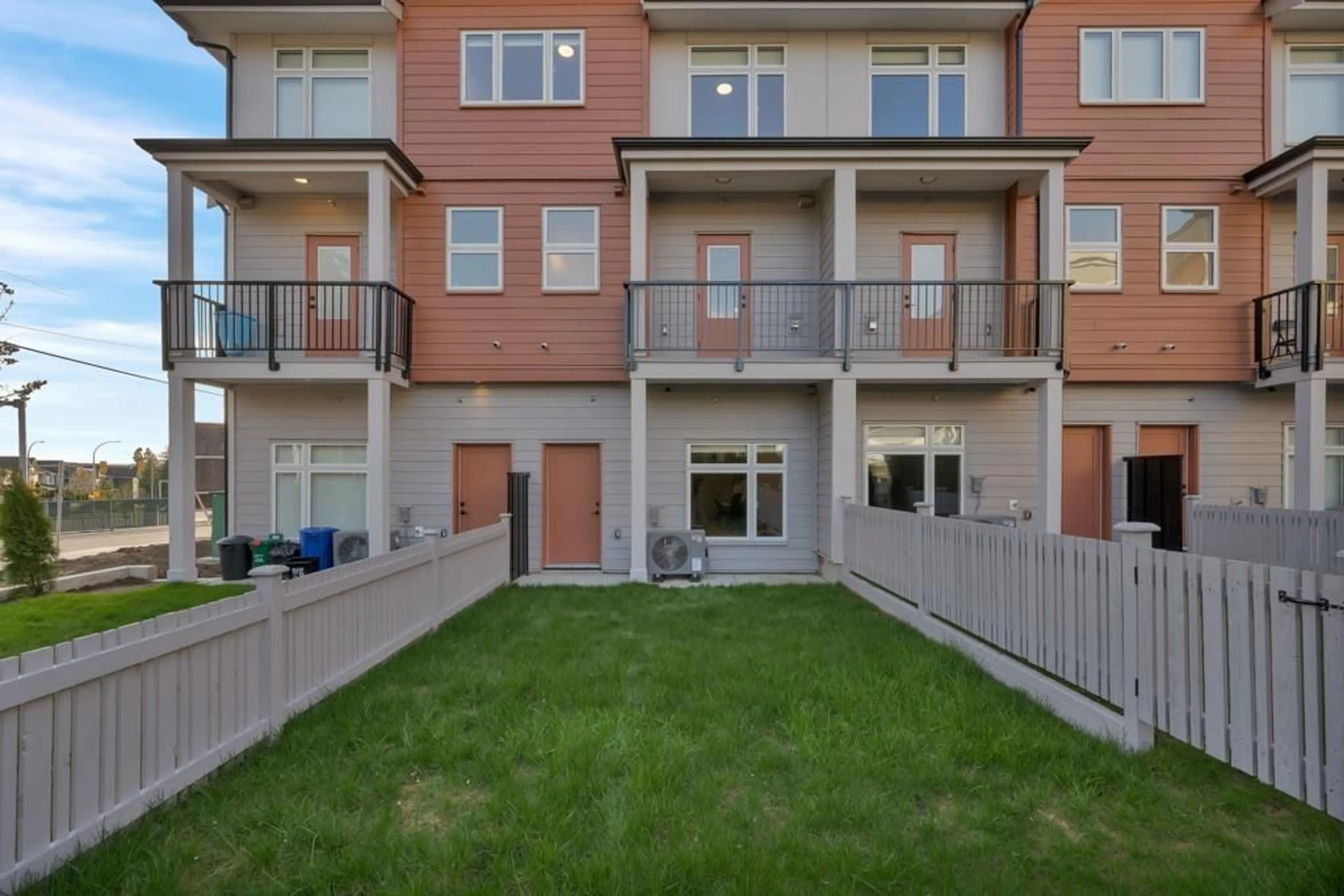 Patio, unknown for 18 - 7540 BRISKHAM STREET, Mission British Columbia V2V3L8