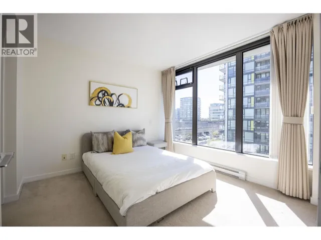 811 - 5811 NO. 3 ROAD, Richmond 5