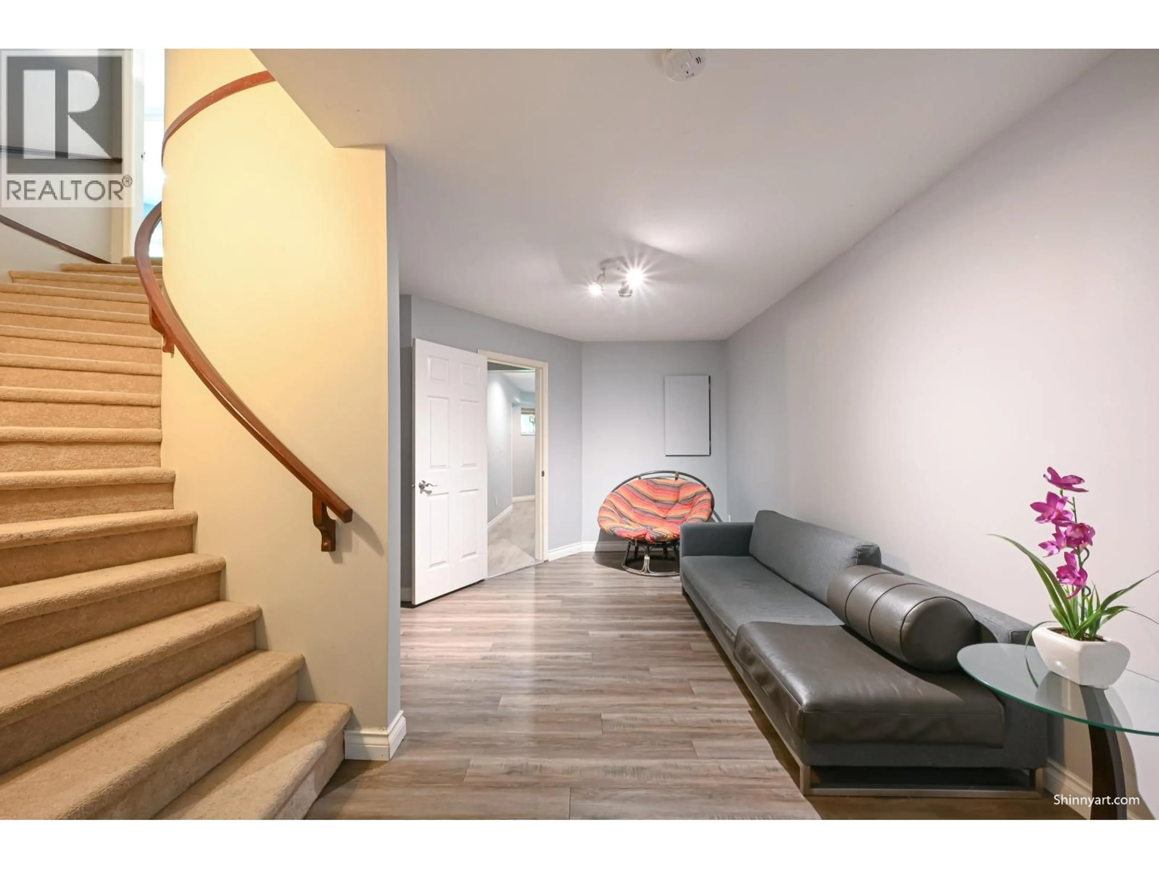 Unknown for 6339 CANADA WAY, Burnaby British Columbia V5E3P3