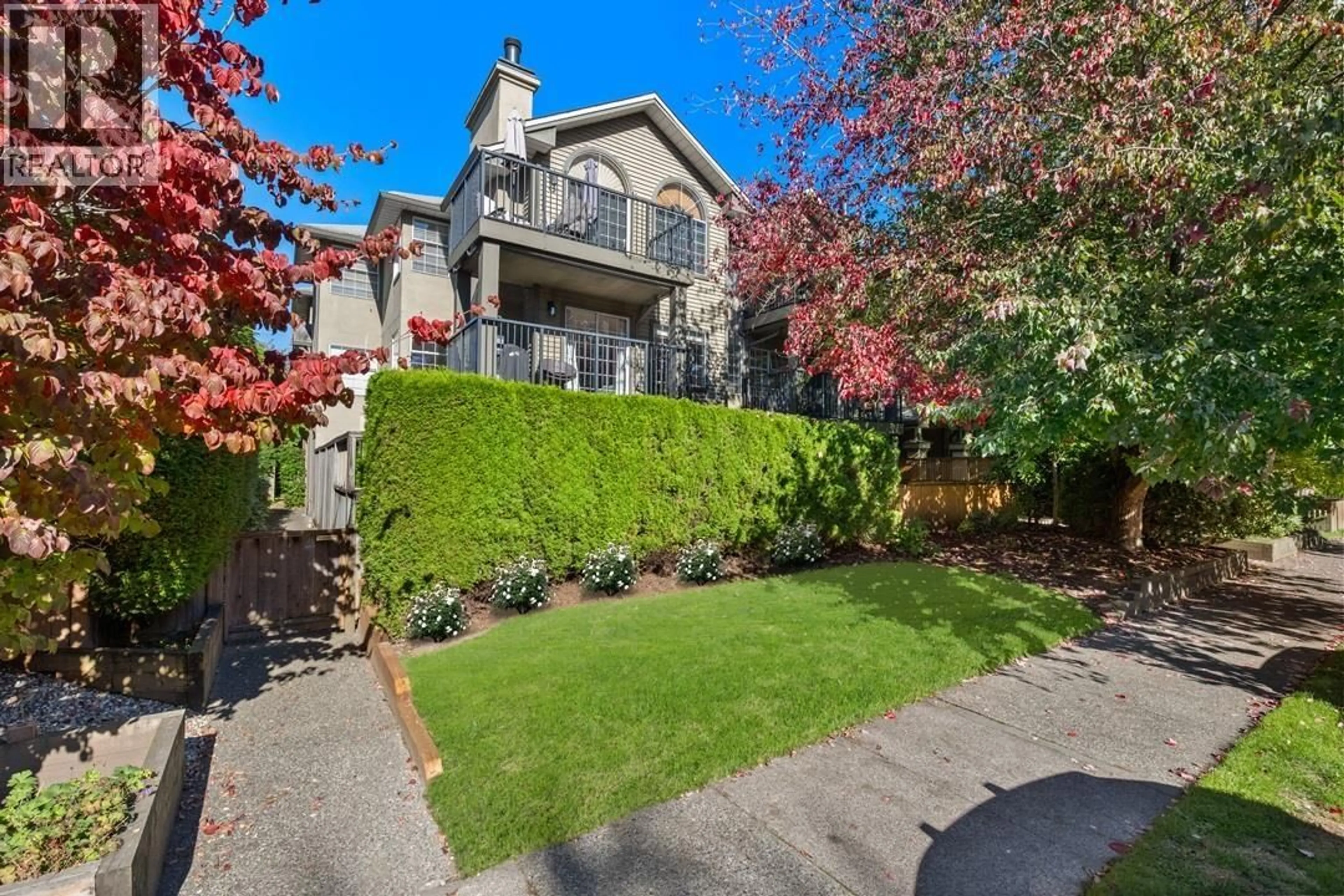 A pic from outside/outdoor area/front of a property/back of a property/a pic from drone, street for 104 - 925 15TH AVENUE, Vancouver British Columbia V5Z1S1