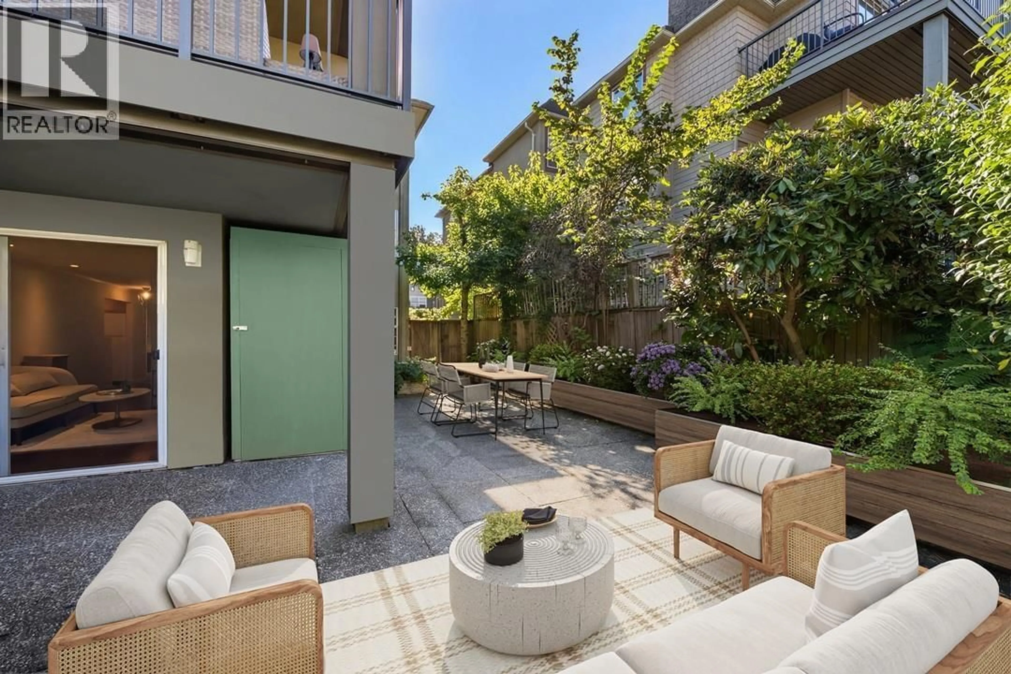 Patio, street for 104 - 925 15TH AVENUE, Vancouver British Columbia V5Z1S1