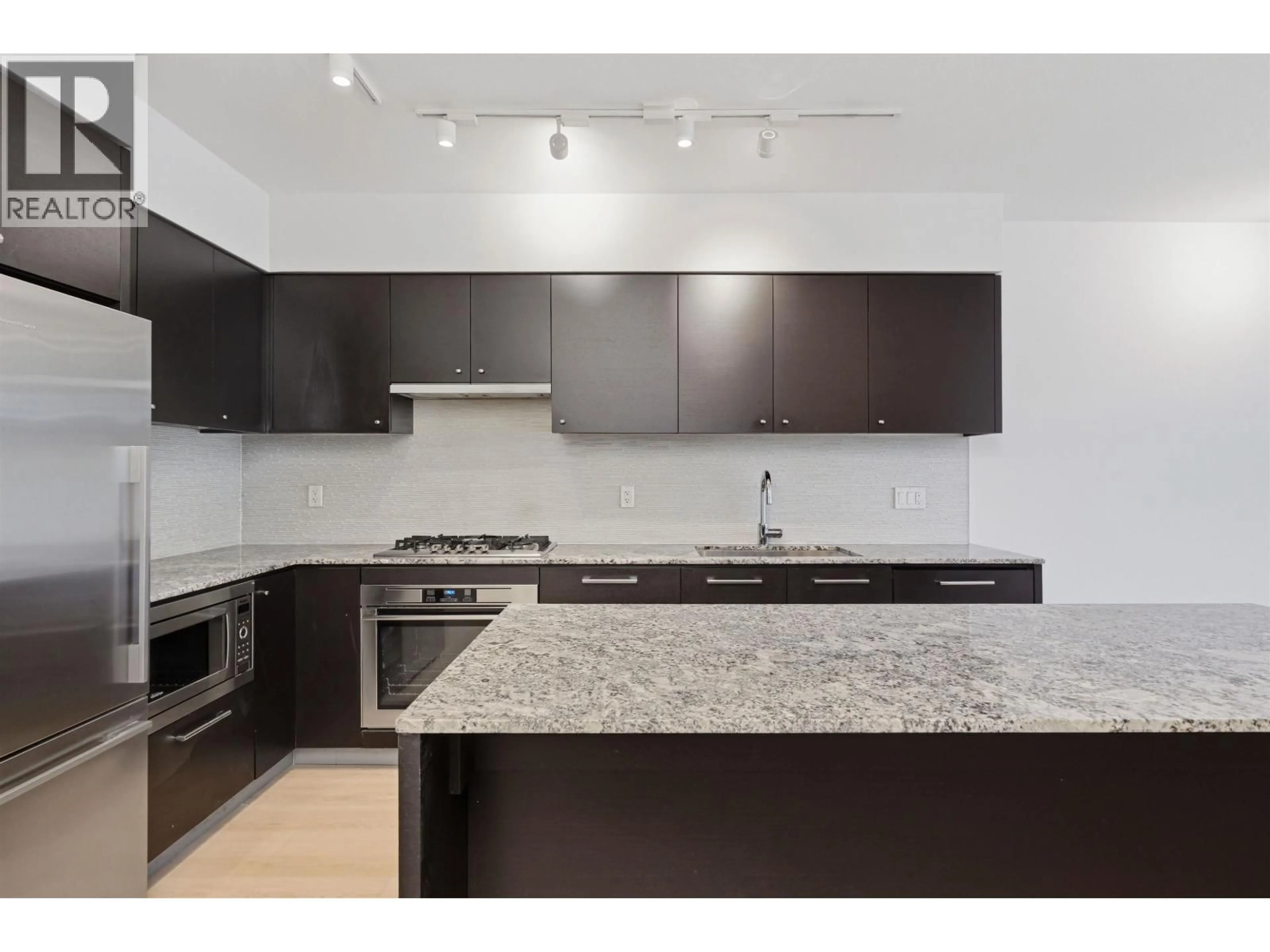 Unknown for 307 - 6180 COONEY ROAD, Richmond British Columbia V6Y0H2