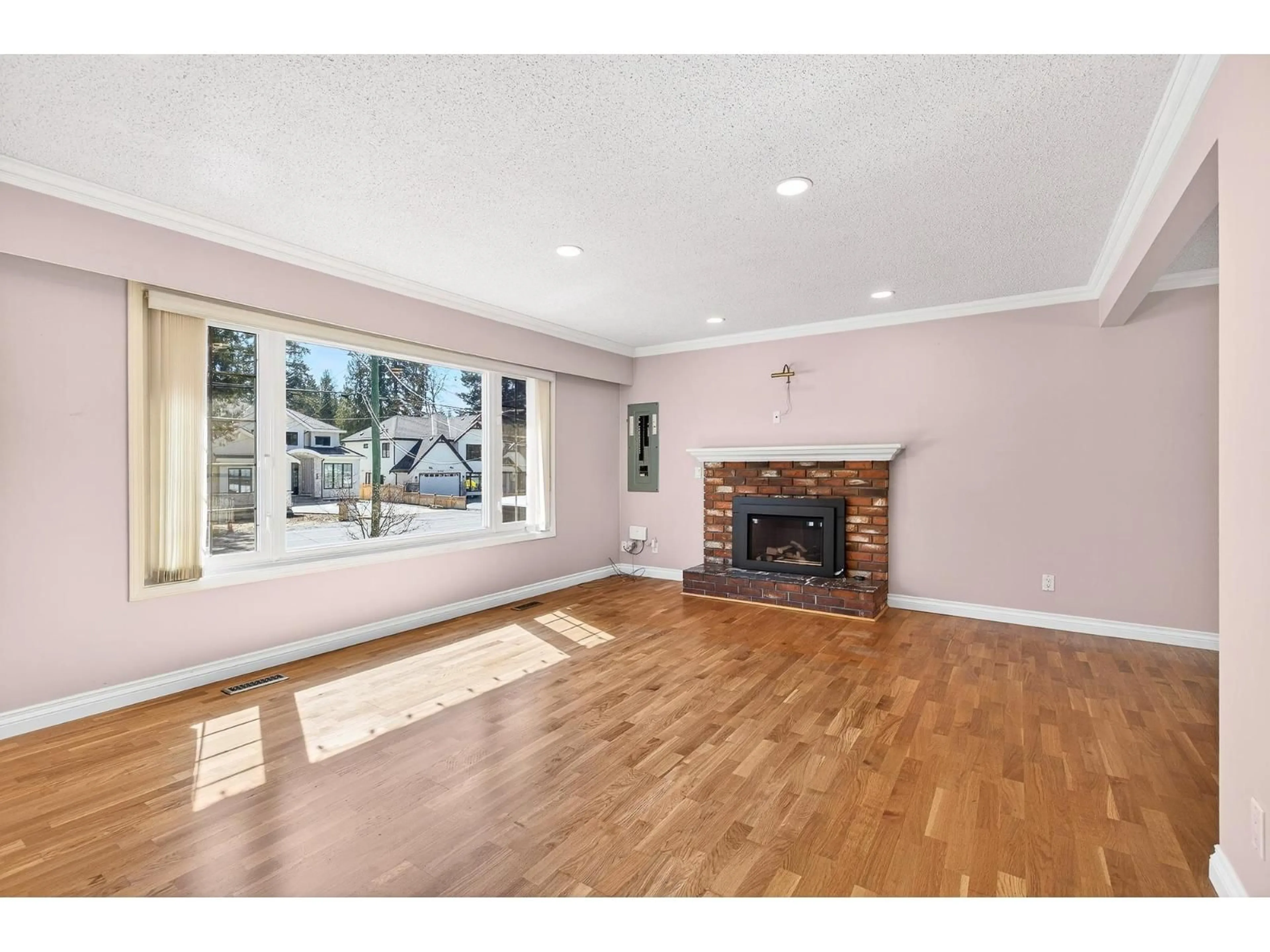 Unknown for 20357 42 AVENUE, Langley British Columbia V3A3A6