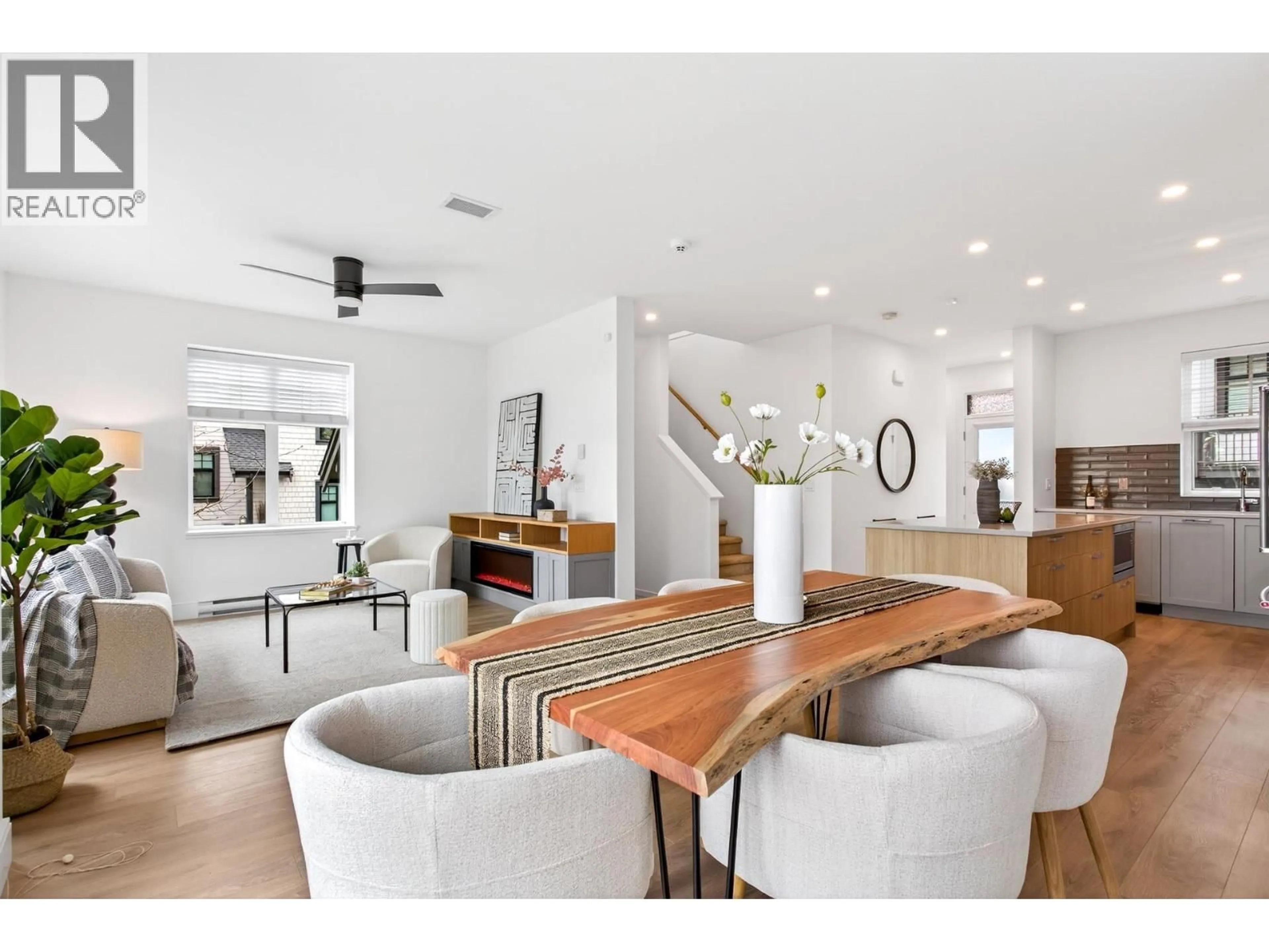 Open concept kitchen, wood/laminate floor for 131 - 1290 MITCHELL STREET, Coquitlam British Columbia V3E0N9